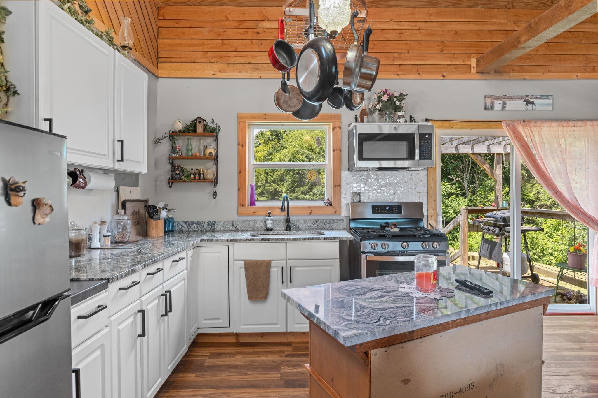 201 Hooper Club Rd, Russellville, AL 35653 — photo 11