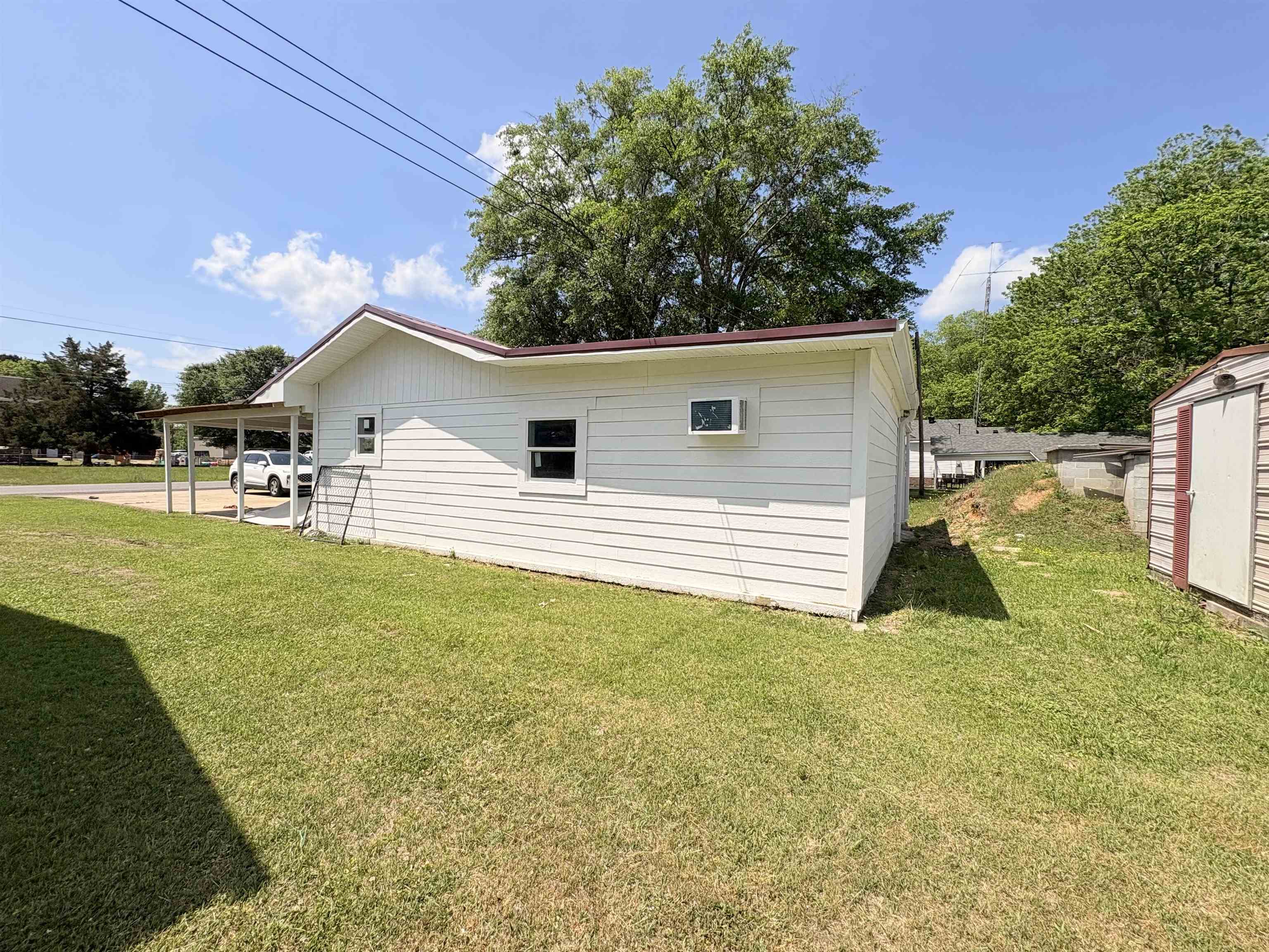 292 2nd Ave, Vernon, AL 35592 — photo 5
