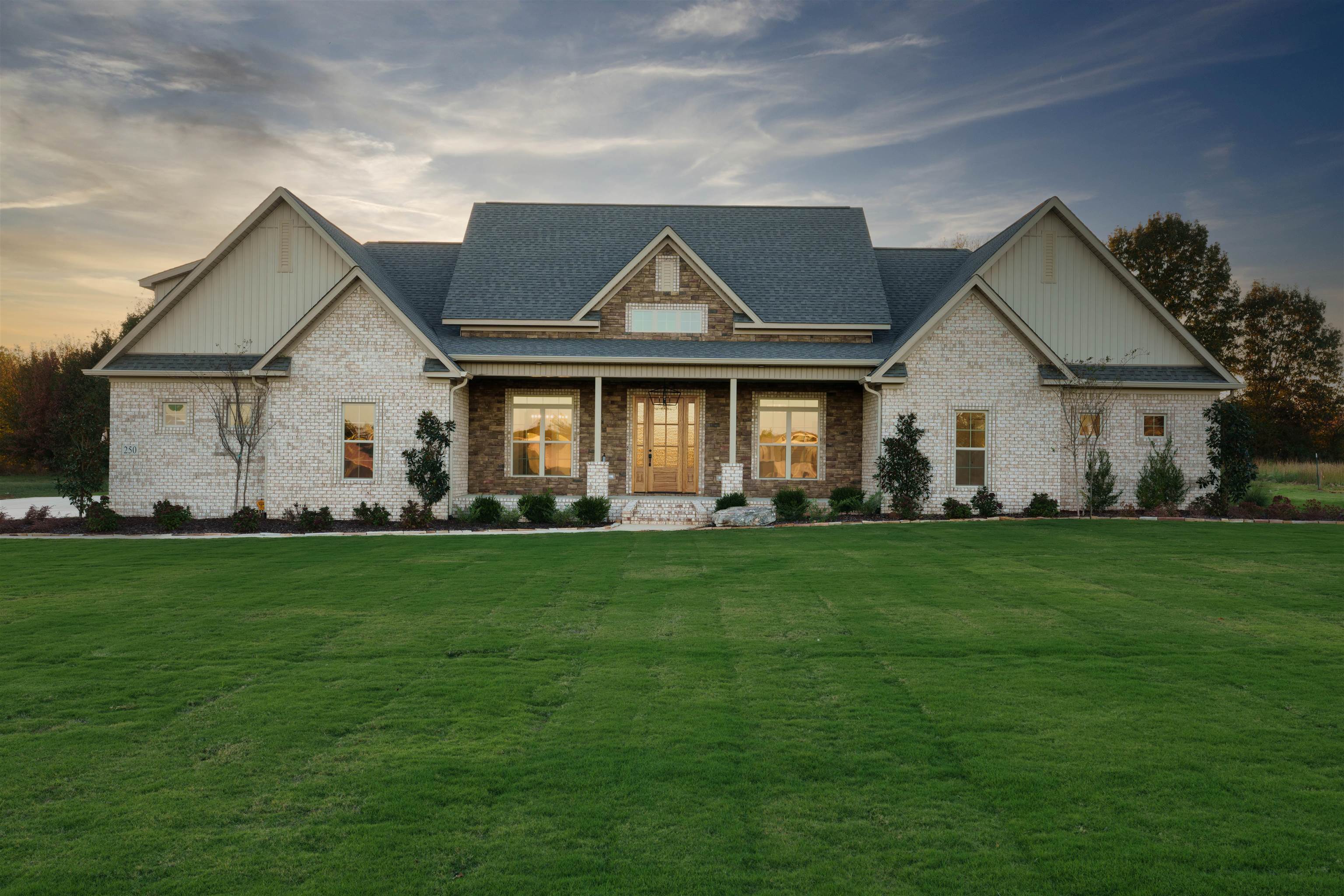 250 Randal Ln, Florence, AL 35634 — photo 2