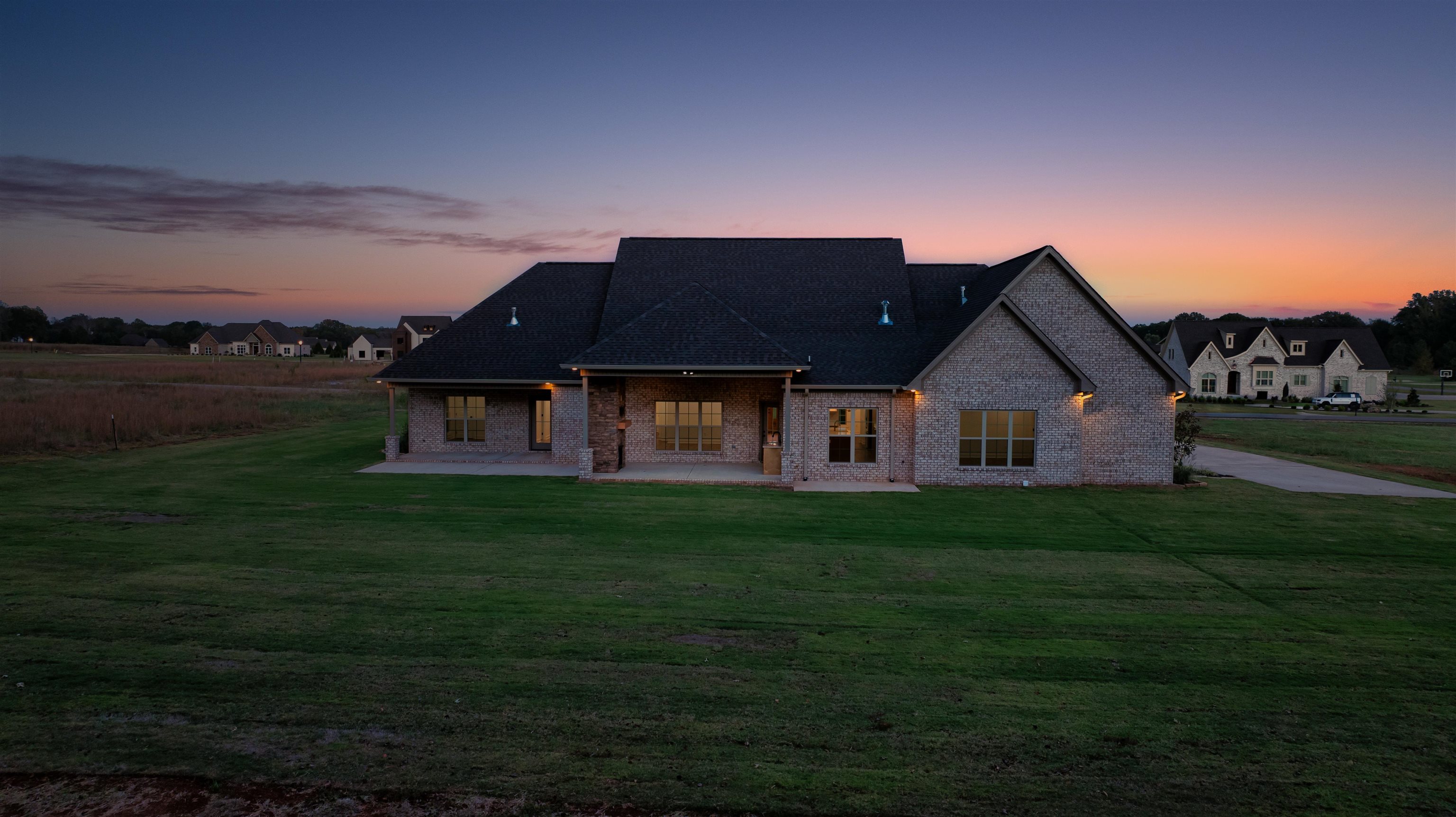 250 Randal Ln, Florence, AL 35634 — photo 5