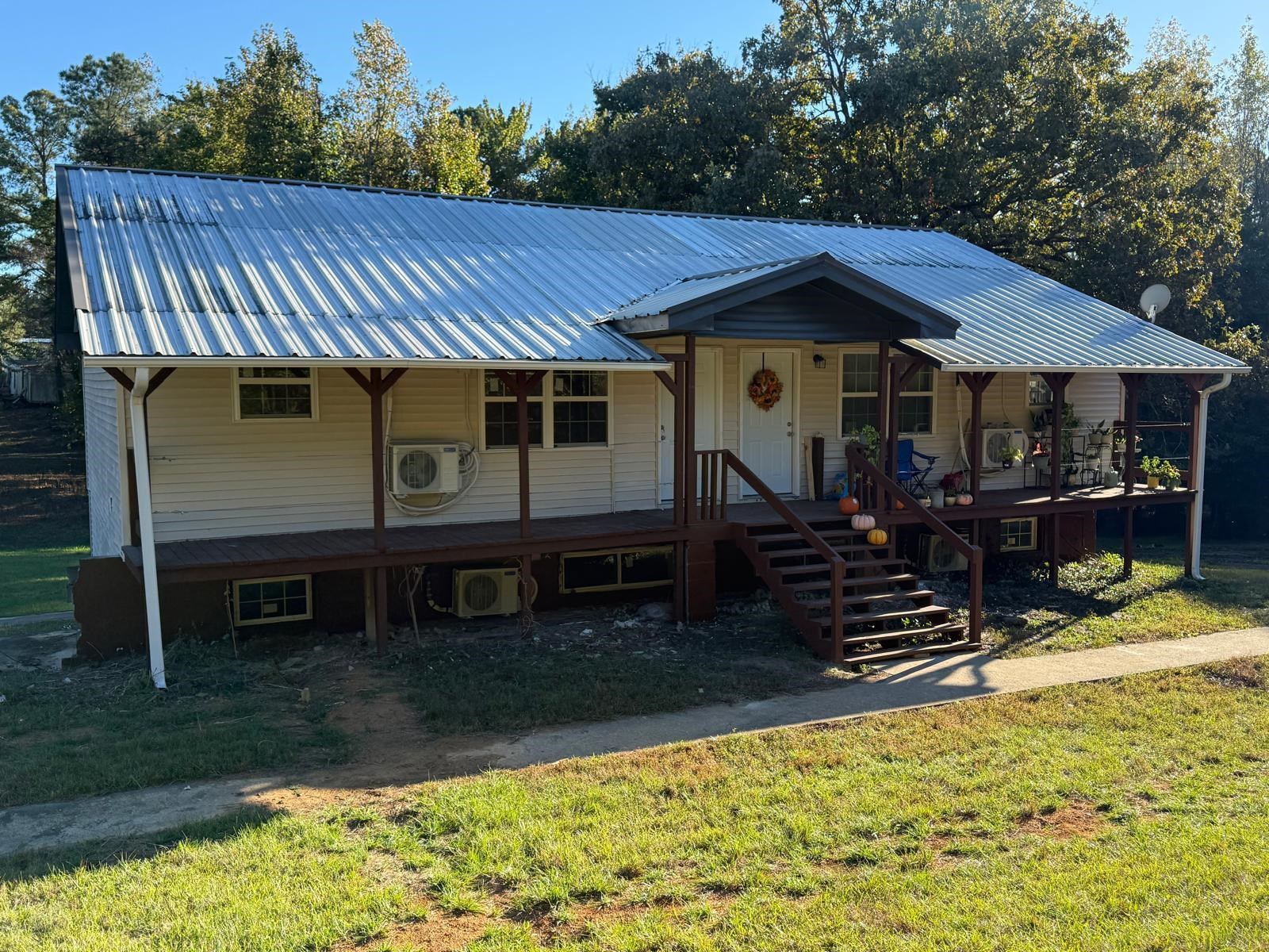 145 Dutch Ave, Hamilton, AL 35570 — photo 1