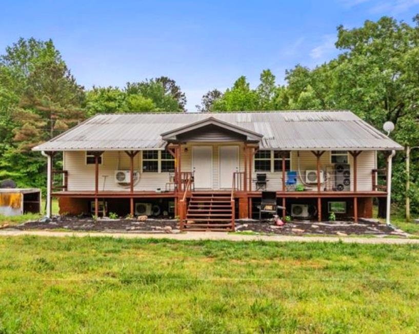 145 Dutch Ave, Hamilton, AL 35570 — photo 2