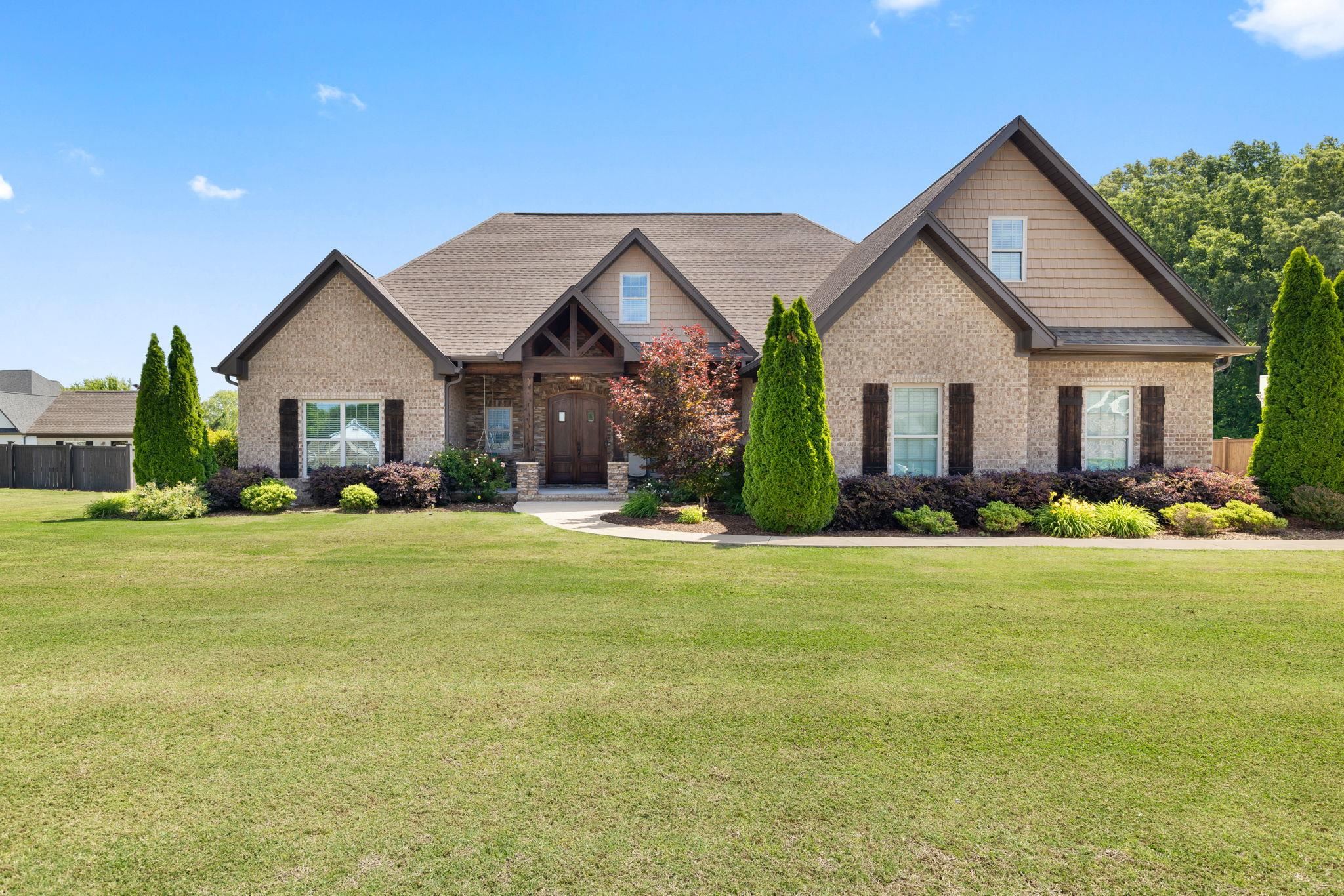 181 Carron Ln, Tuscumbia, AL 35674 — photo 1