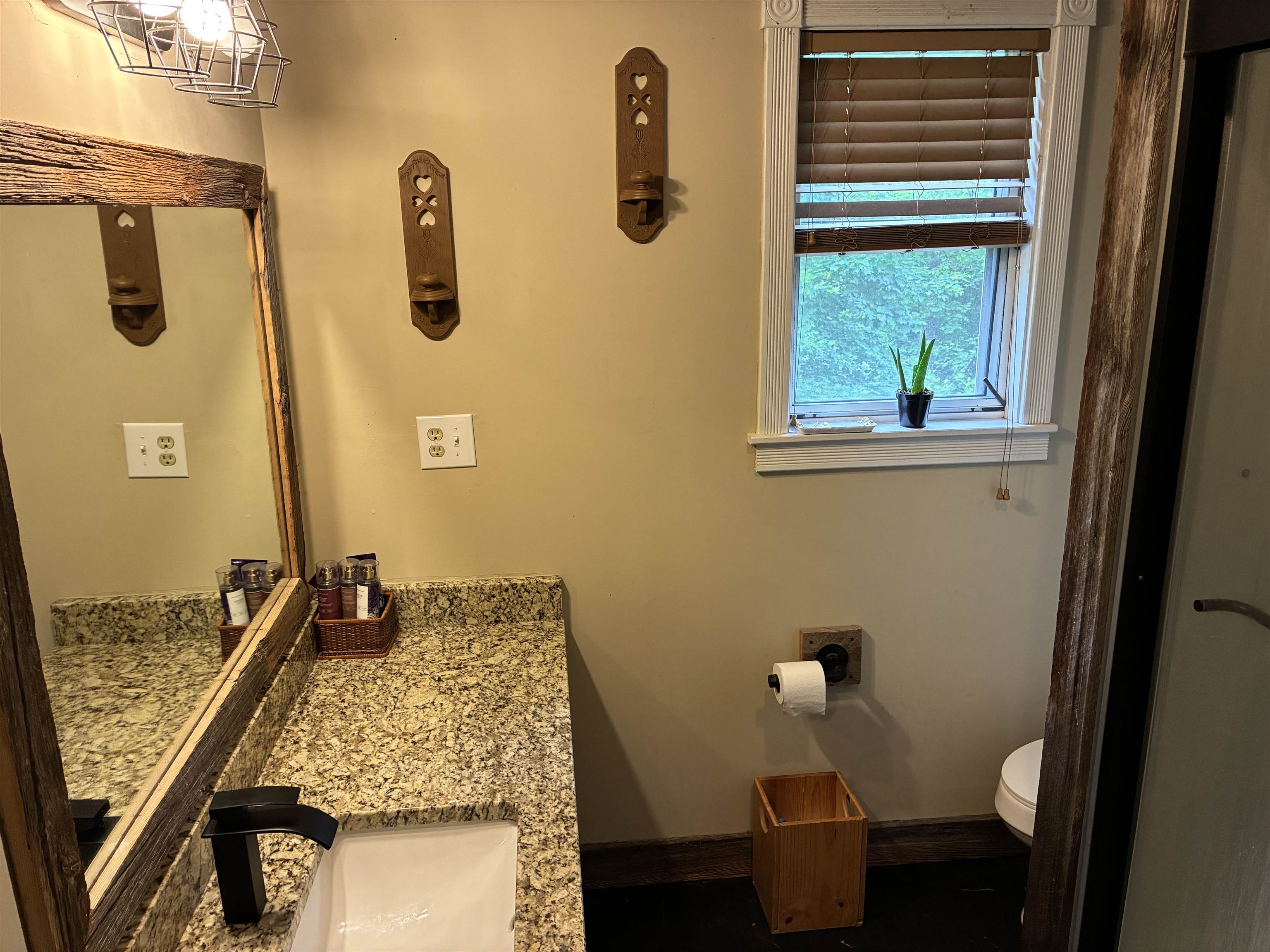 399 Jack Rd