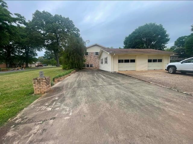 604 N Broad St, Tuscumbia, AL 35674 — photo 5