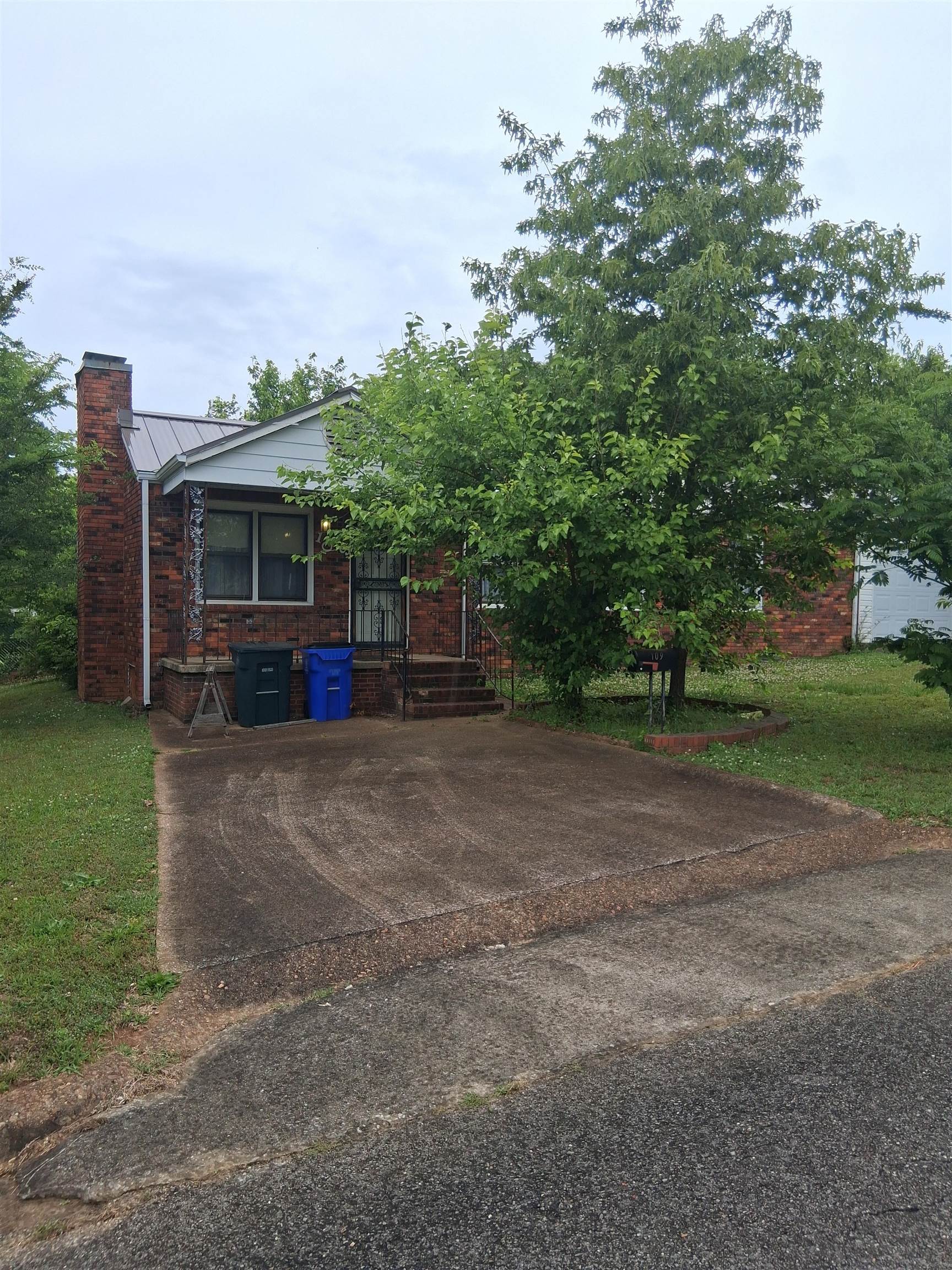 110 Foy Ave, Florence, AL 35630 — photo 2