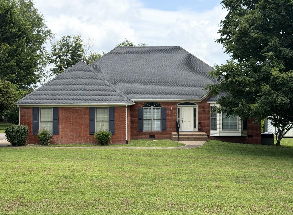 205 Ouida Ln, Columbia, TN 38401 — photo 1