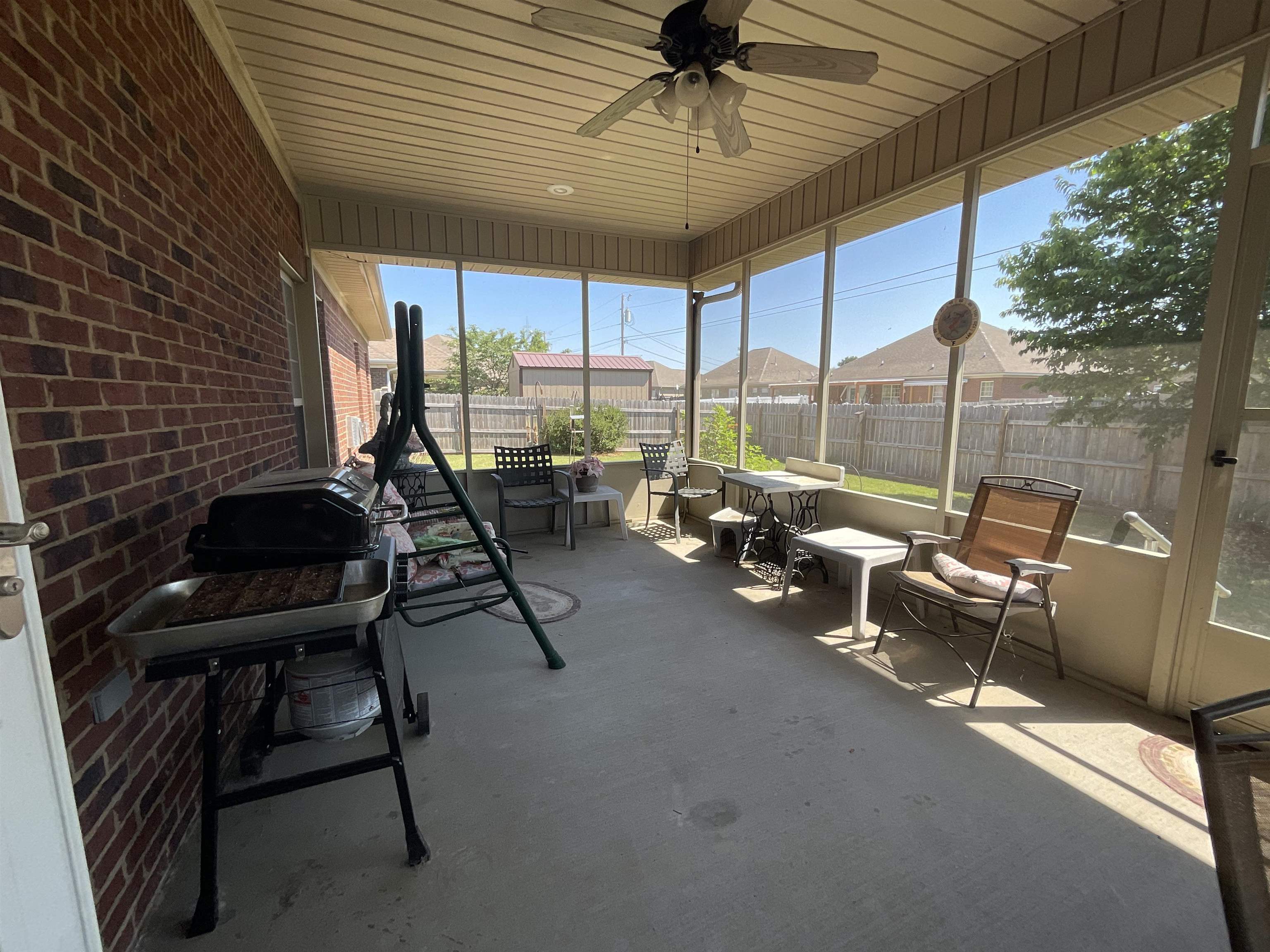 311 Meredith Dr, Muscle Shoals, AL 35661 — photo 8