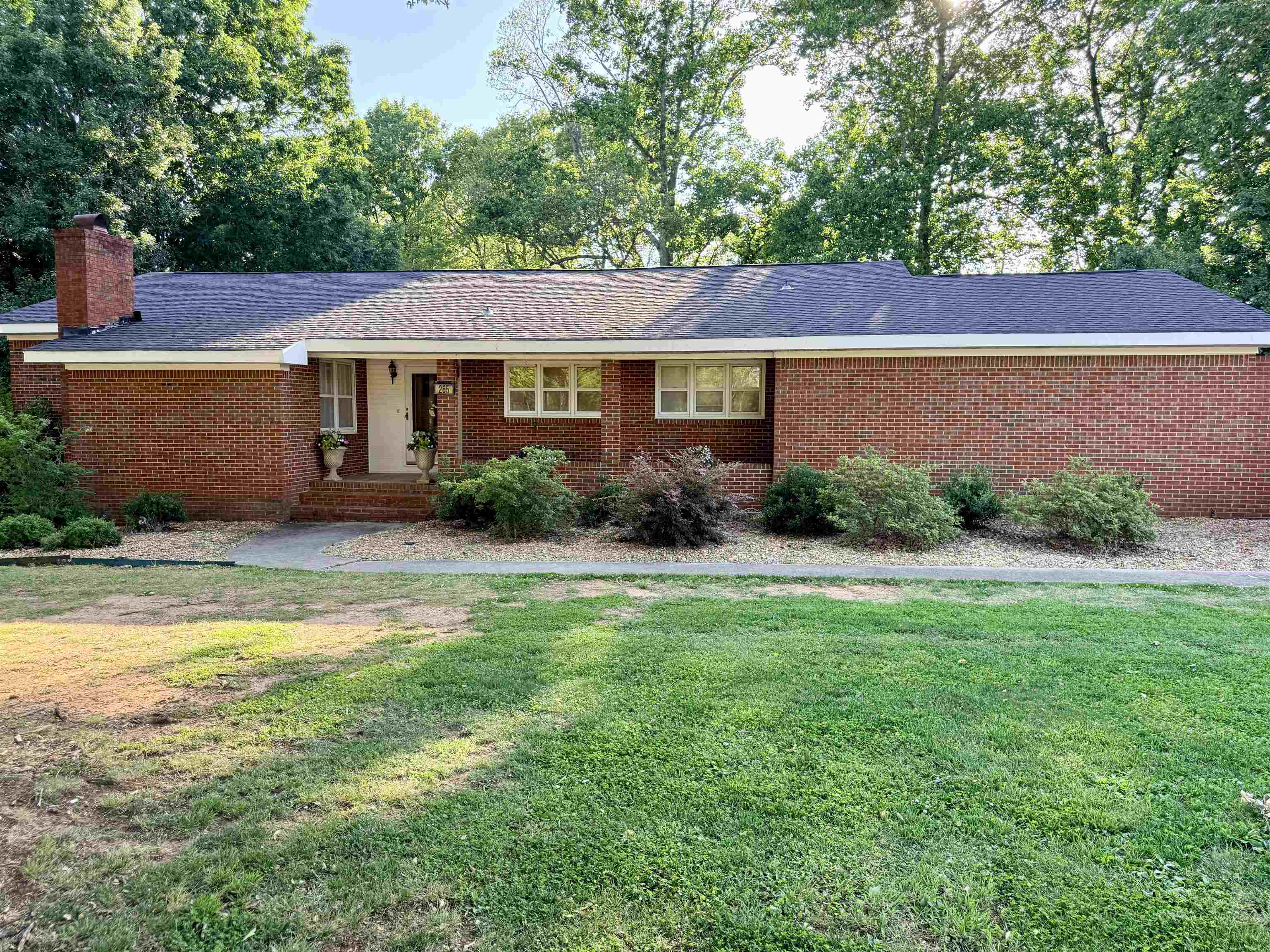 265 Skyline Dr