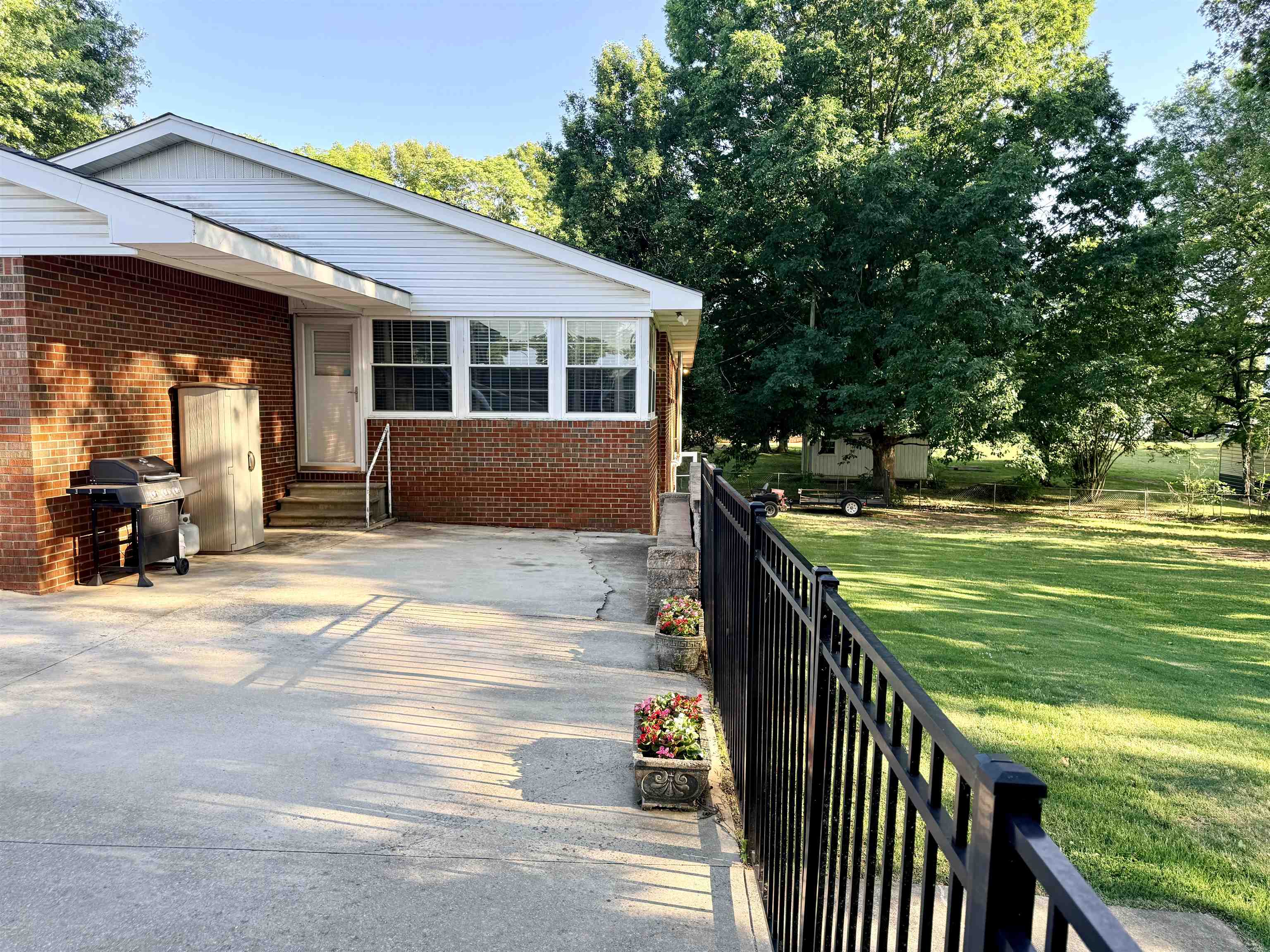 265 Skyline Dr