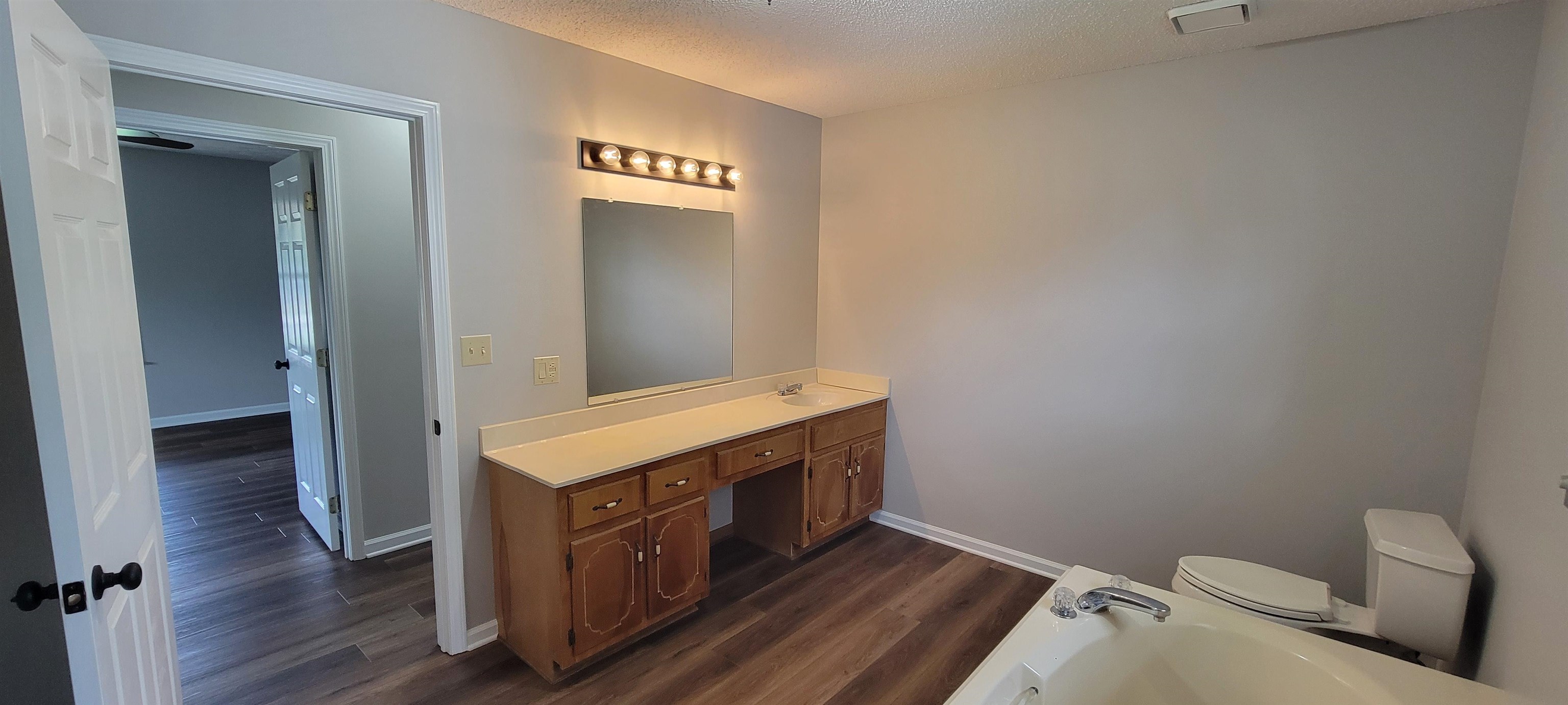 608 Eastman Ave, Tuscumbia, AL 35674 — photo 8