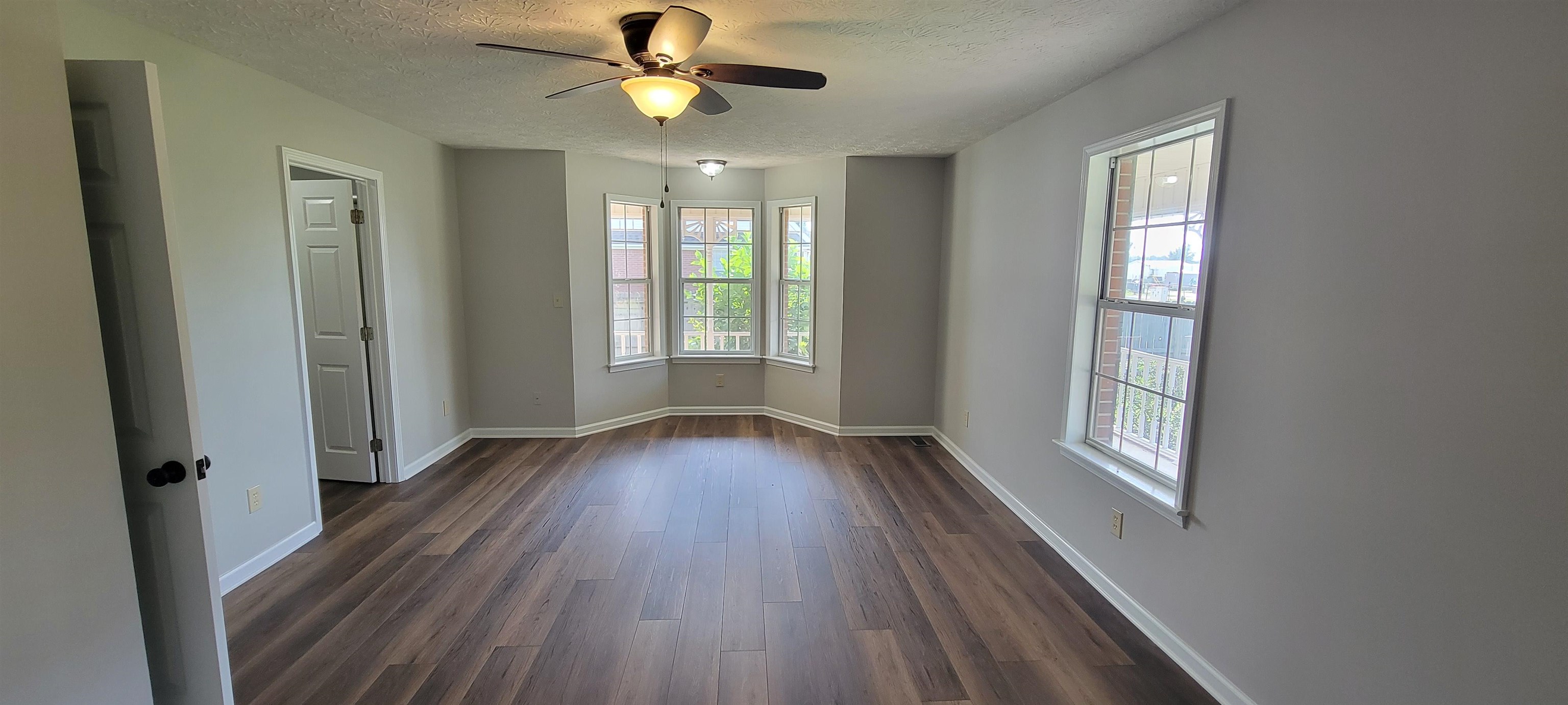 608 Eastman Ave, Tuscumbia, AL 35674 — photo 9