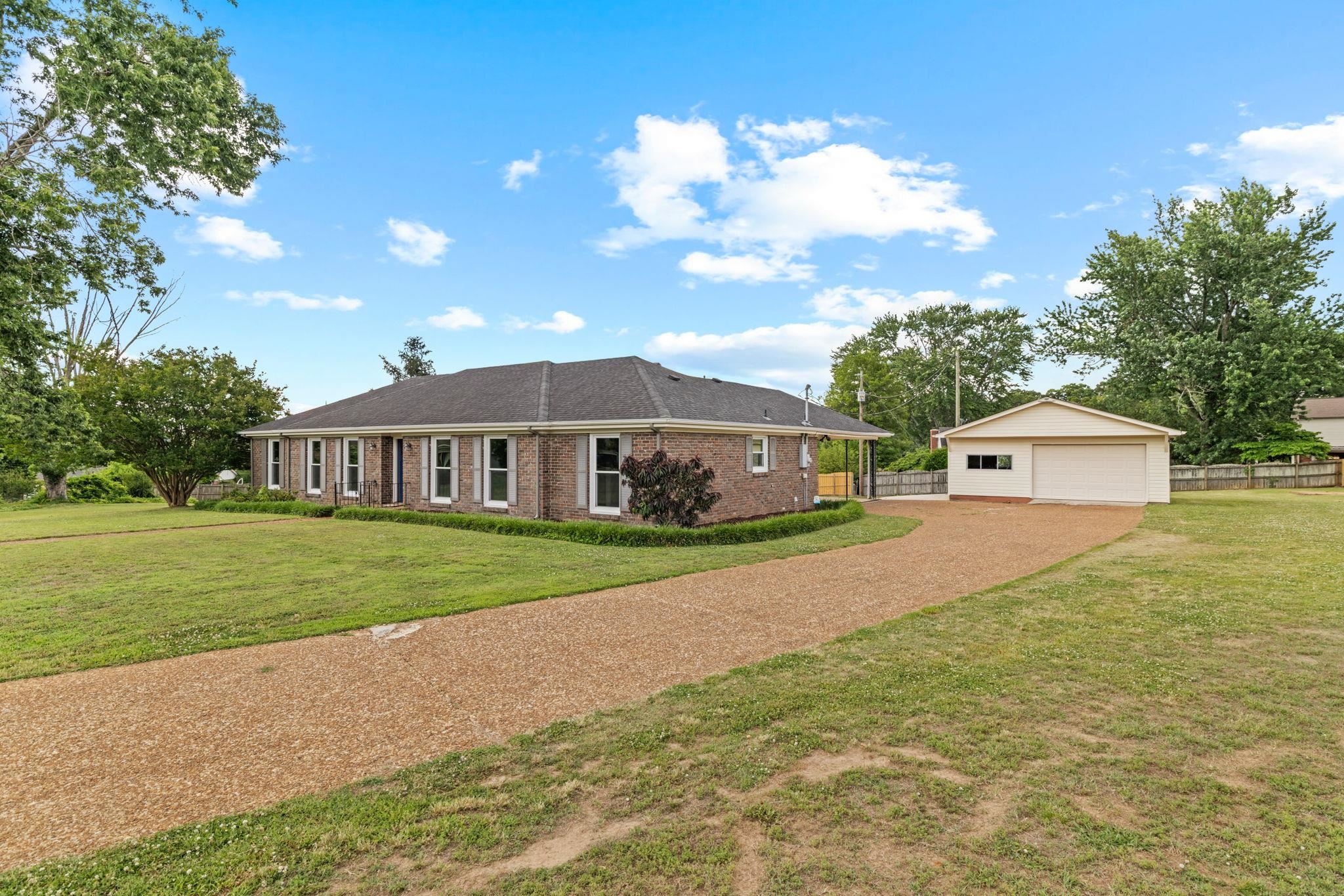 1344 Rickwood Ct, Florence, AL 35630 — photo 3