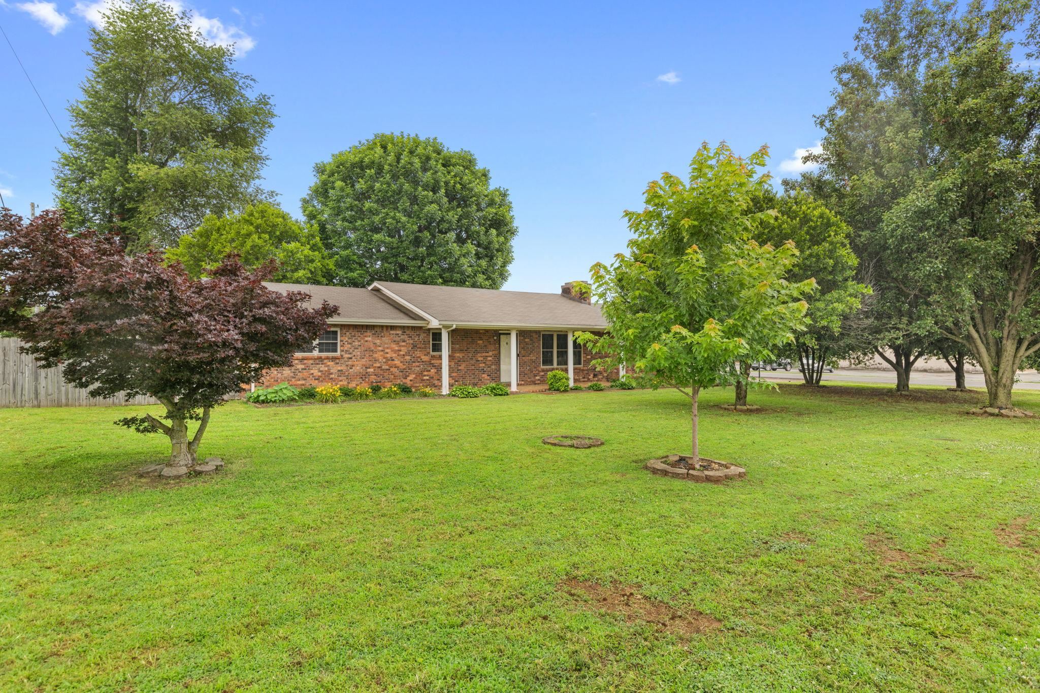 1603 Gusmus Ave, Muscle Shoals, AL 35661 — photo 2