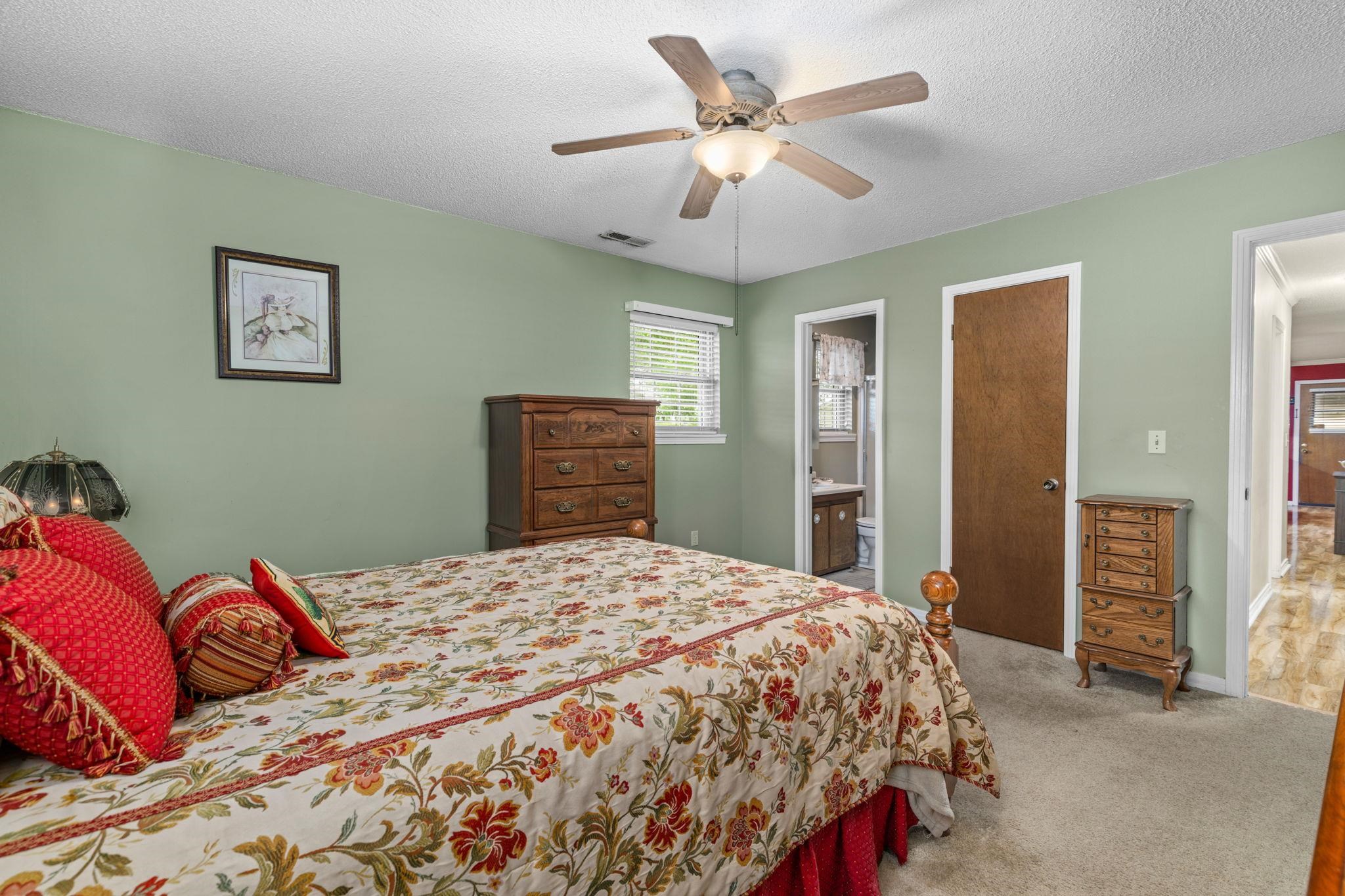 1603 Gusmus Ave, Muscle Shoals, AL 35661 — photo 12