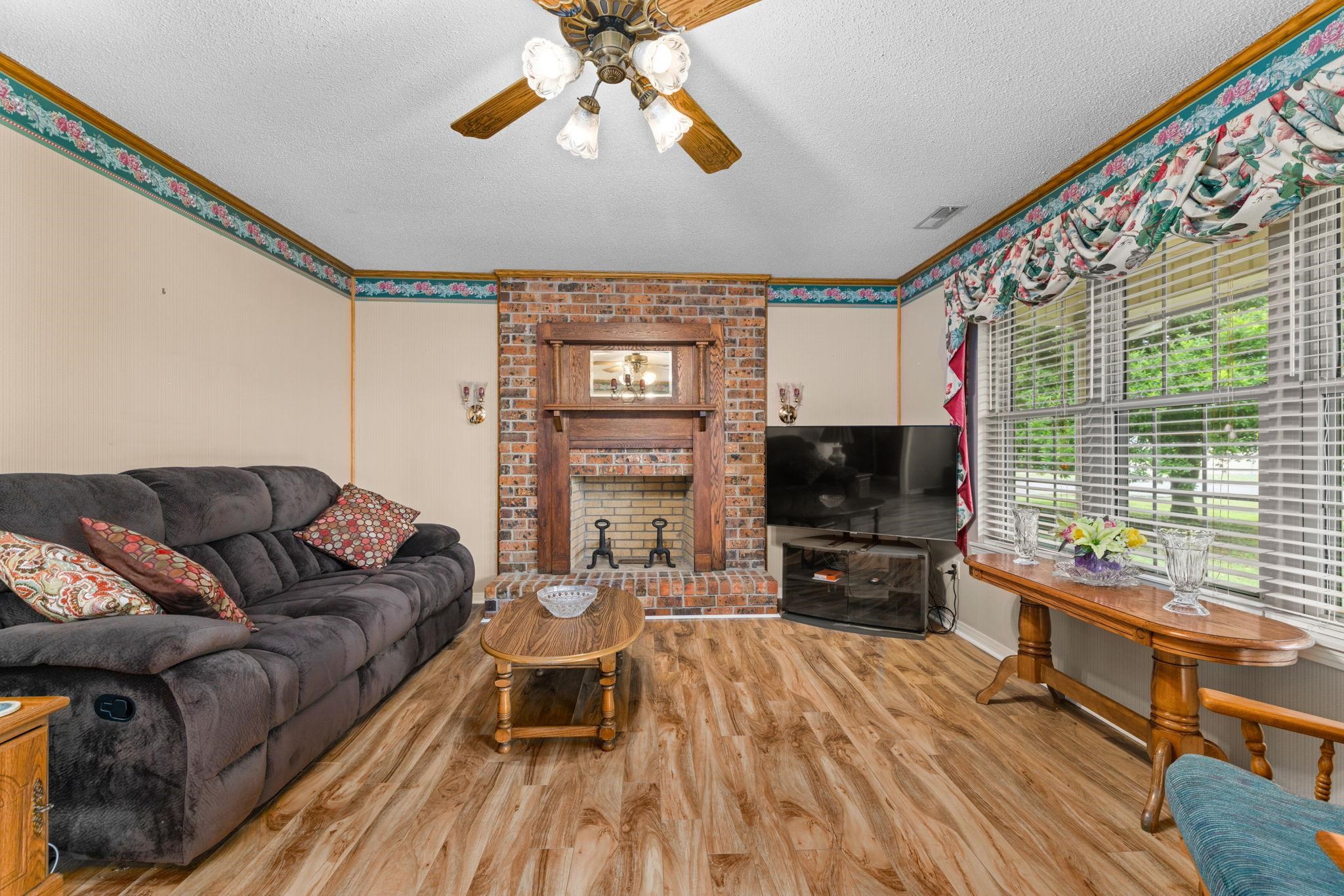 1603 Gusmus Ave, Muscle Shoals, AL 35661 — photo 4