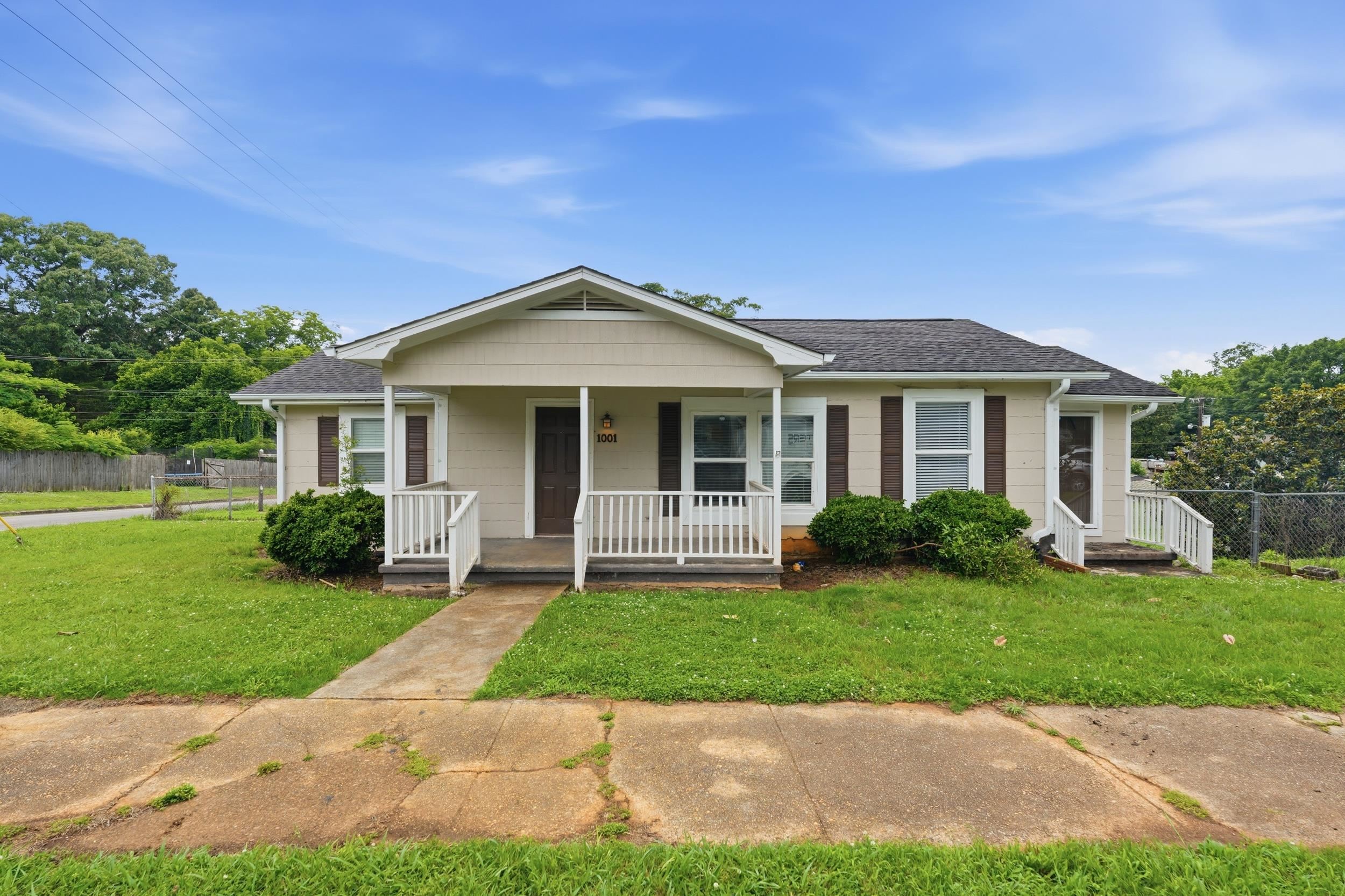 1001 Atlanta Ave, Sheffield, AL 35660 — photo 1