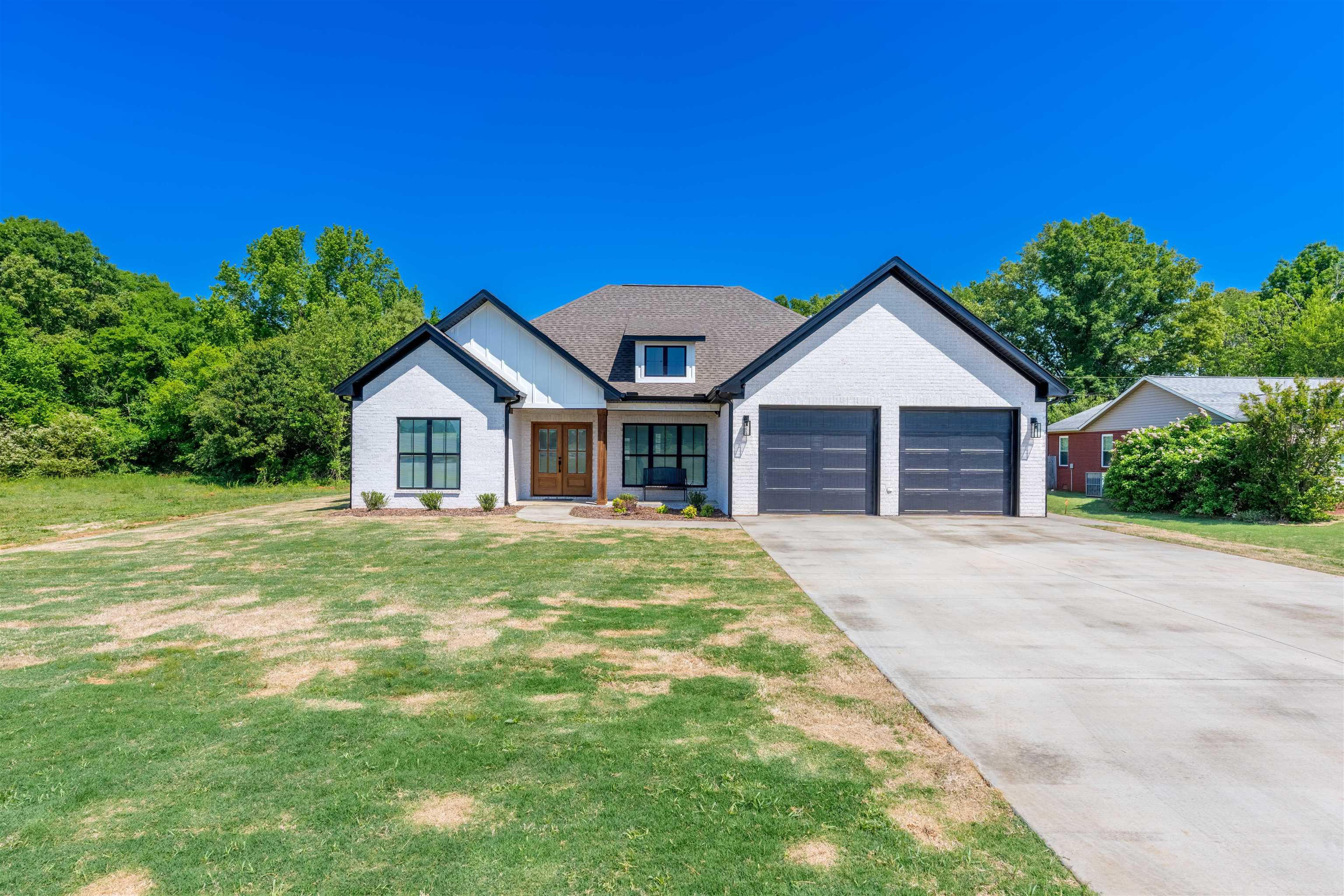 1901 Orman St, Muscle Shoals, AL 35661 — photo 3