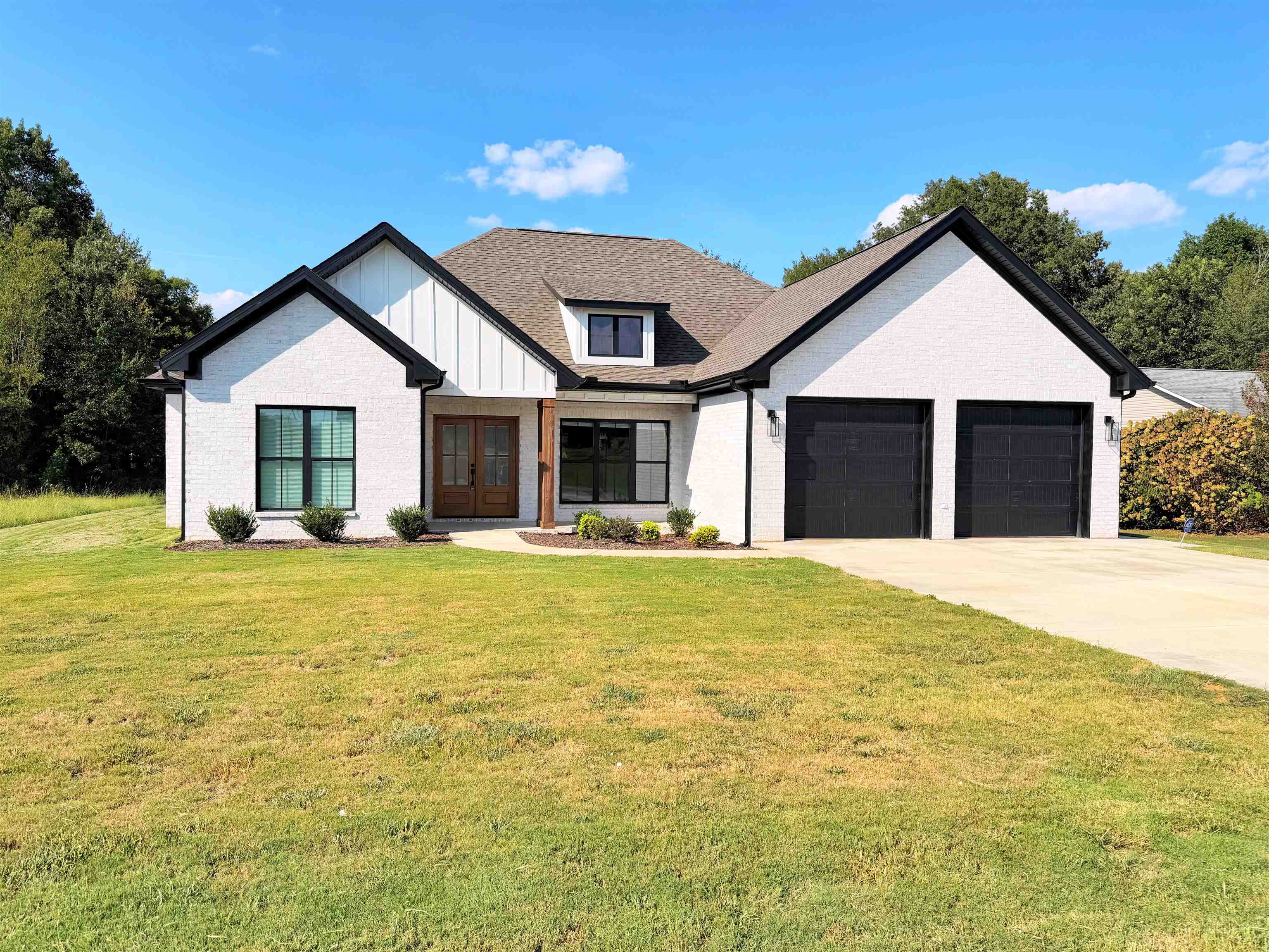1901 Orman St, Muscle Shoals, AL 35661 — photo 3