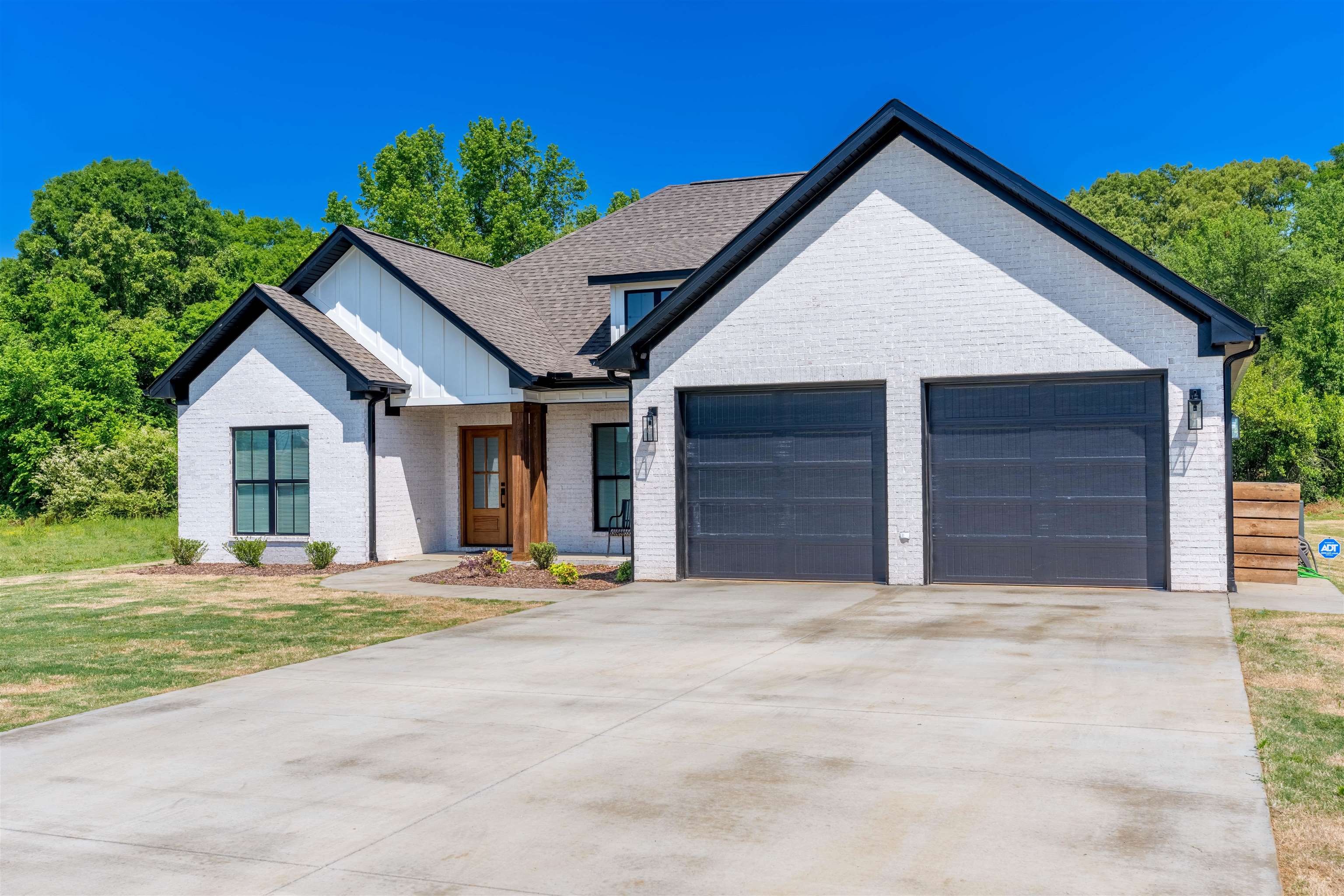 1901 Orman St, Muscle Shoals, AL 35661 — photo 4