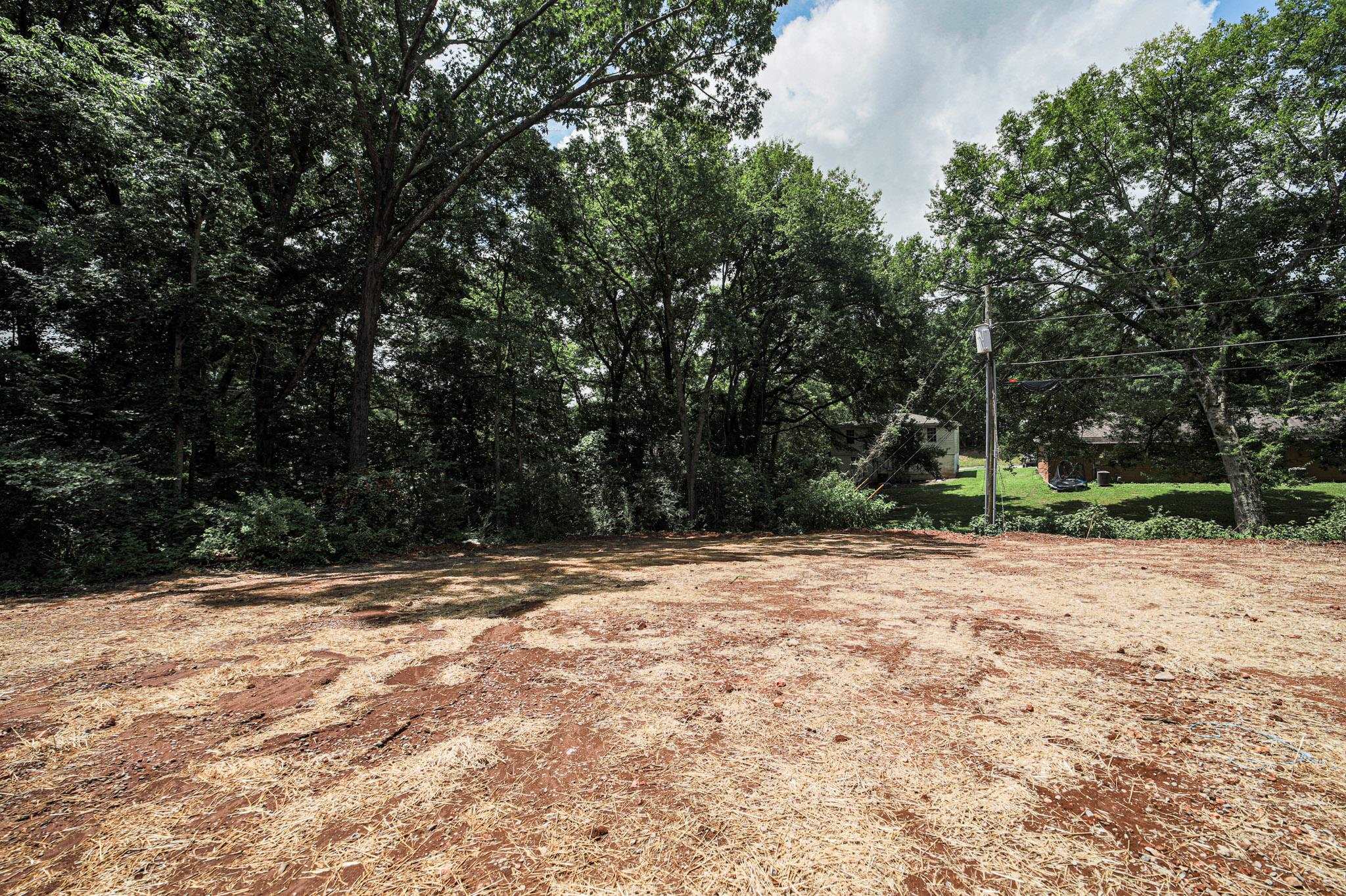426 Smith St, Florence, AL 35630 — photo 3
