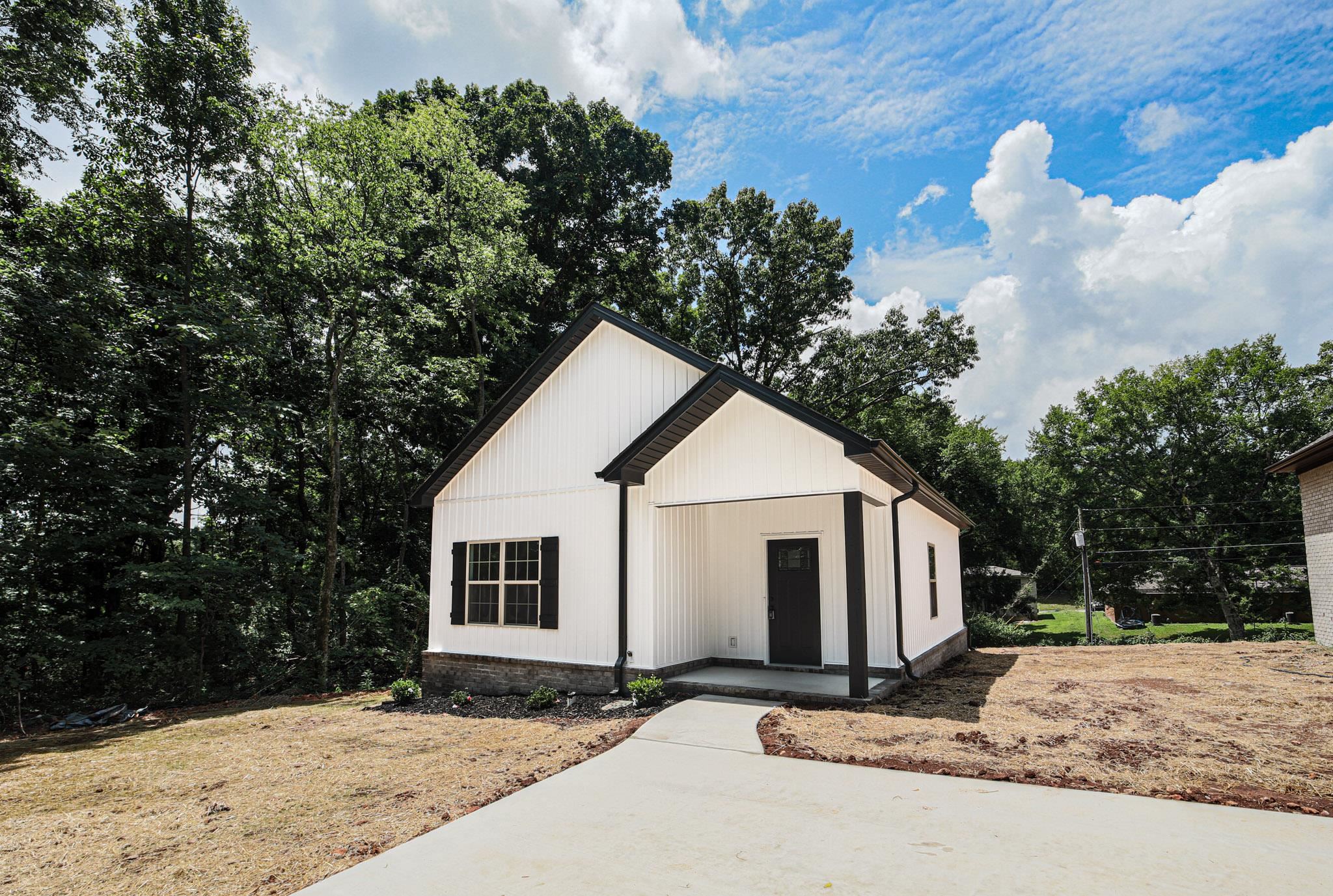 426 Smith St, Florence, AL 35630 — photo 6