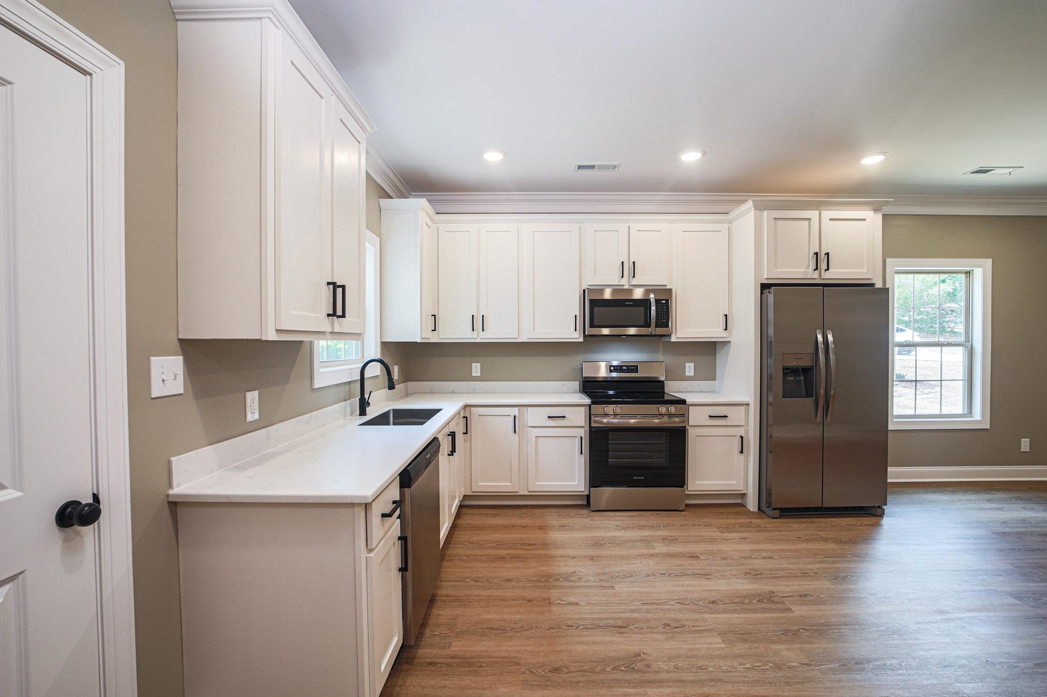 426 Smith St, Florence, AL 35630 — photo 10