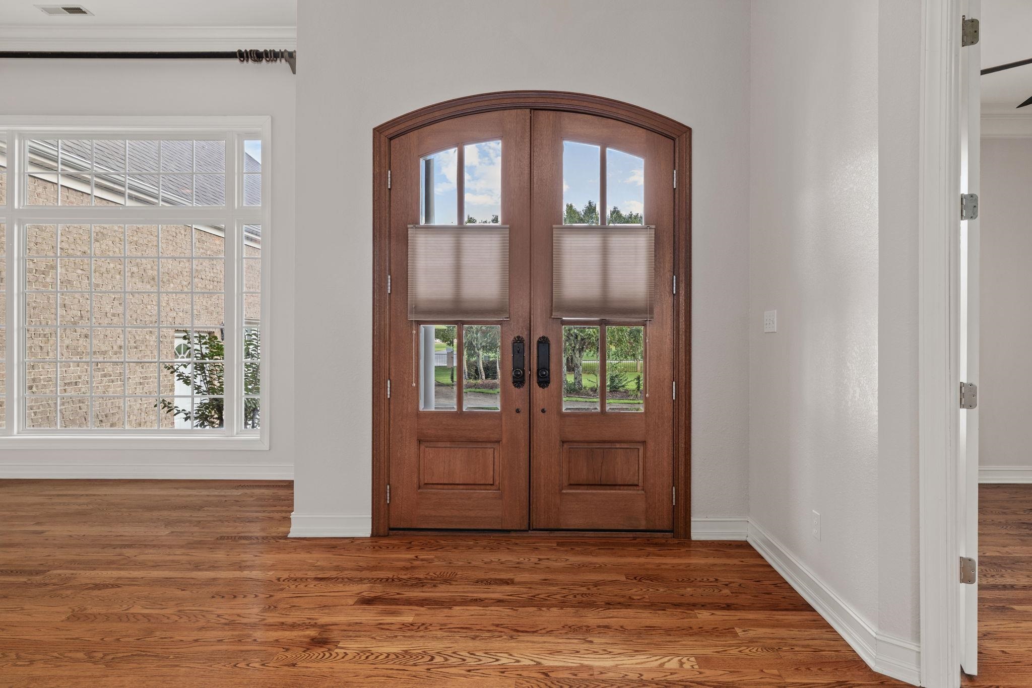 101 E Meadowhill Dr, Florence, AL 35633 — photo 12
