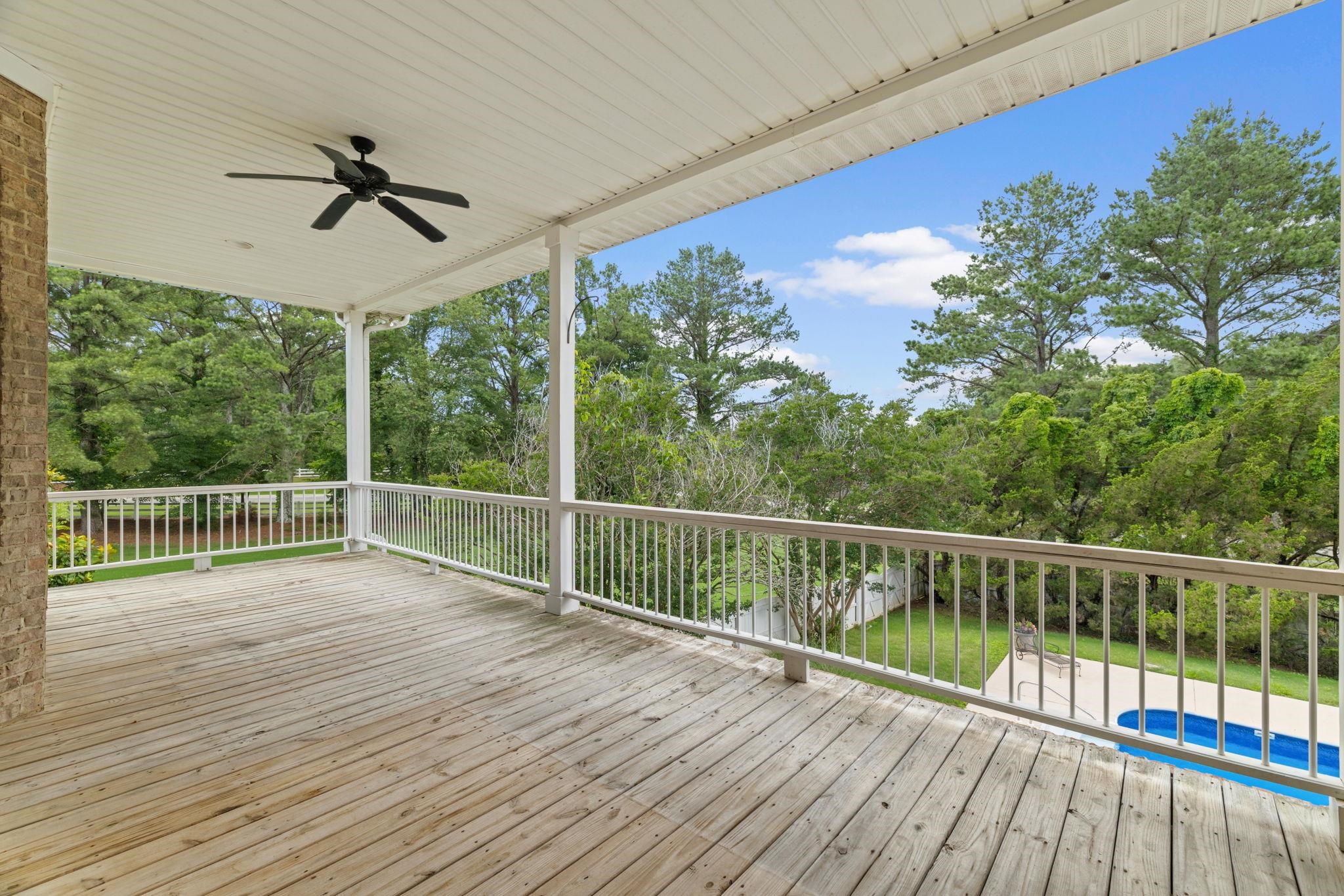 101 E Meadowhill Dr, Florence, AL 35633 — photo 5