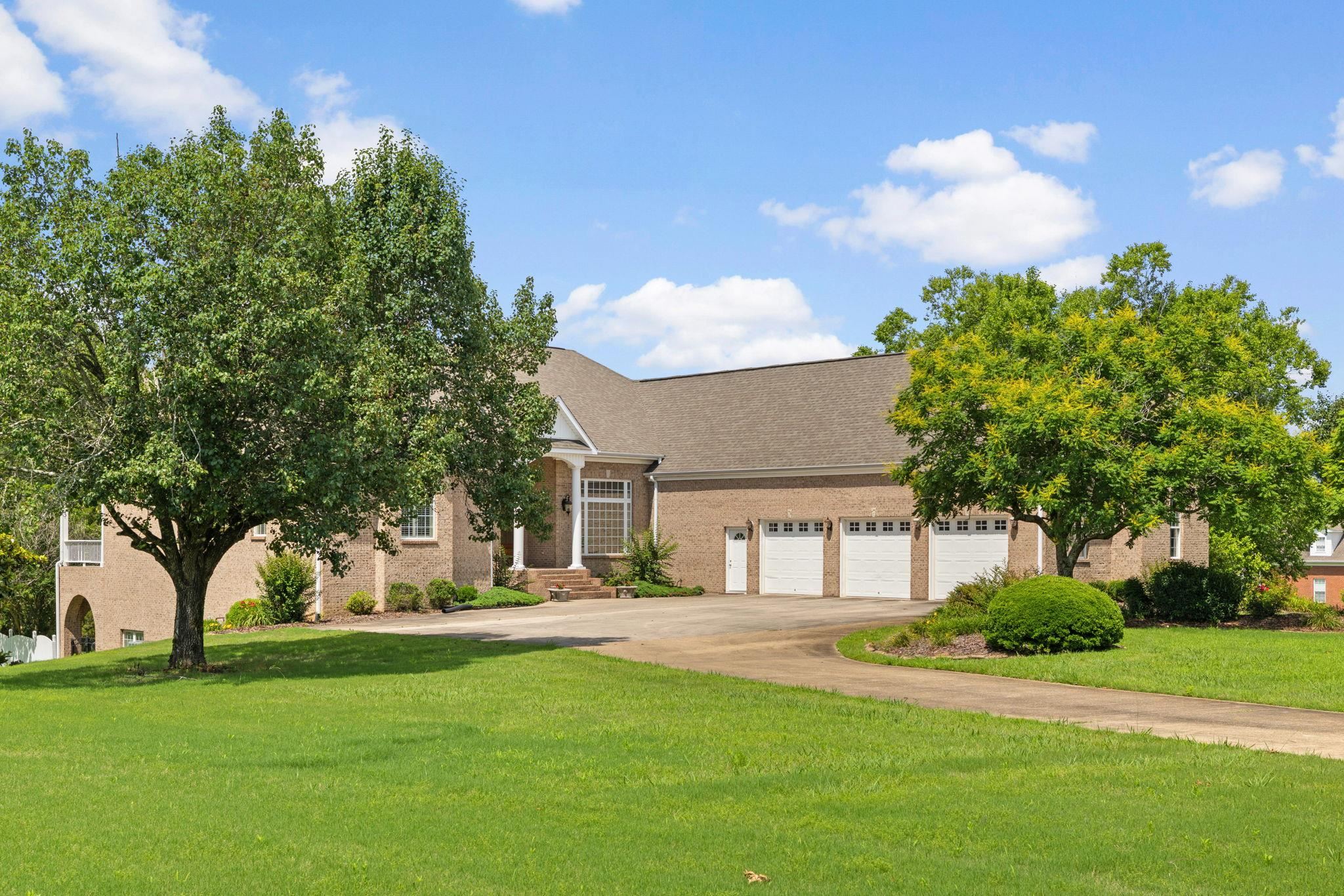 101 E Meadowhill Dr, Florence, AL 35633 — photo 7