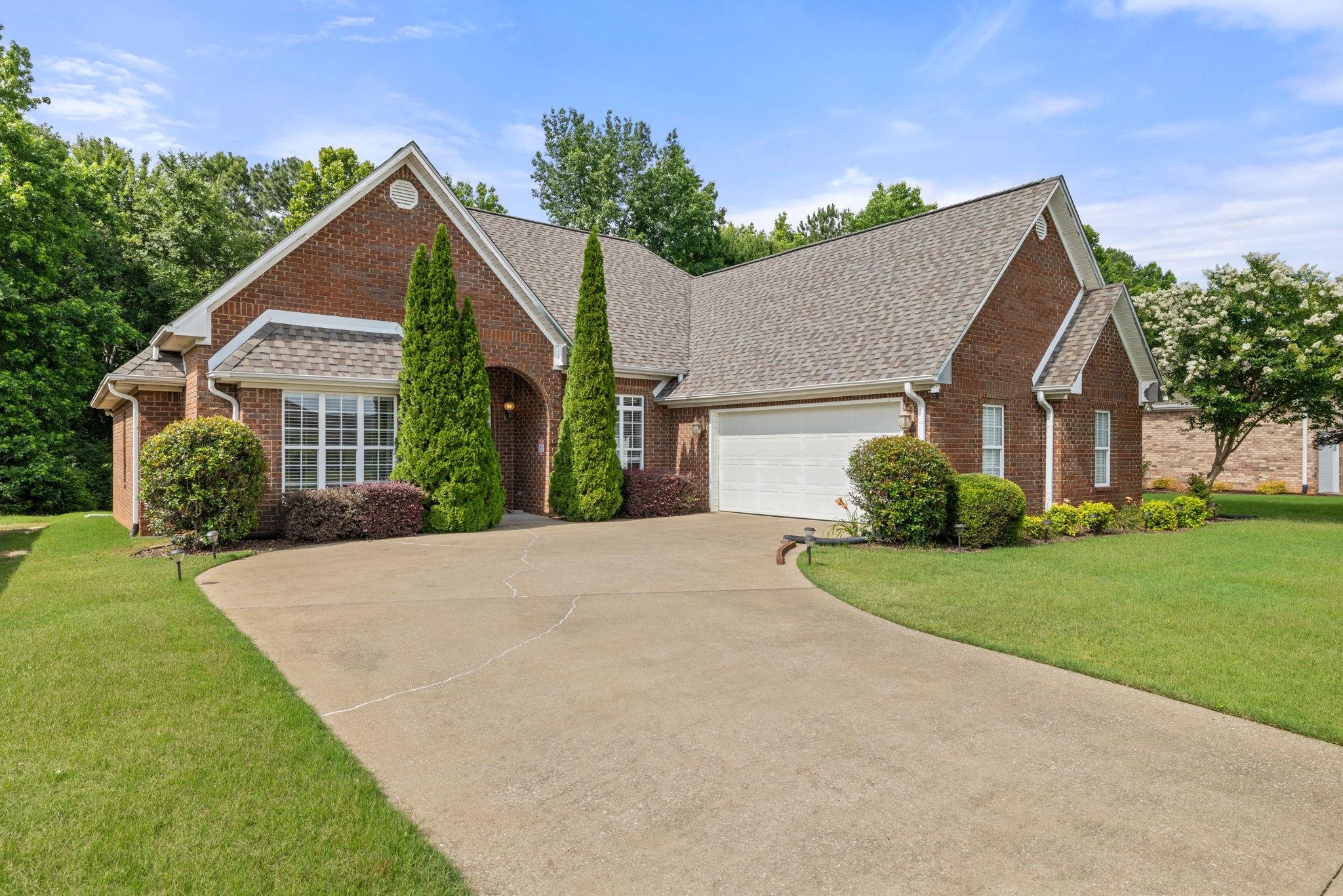 313 Sherborne Ct, Florence, AL 35633 — photo 3