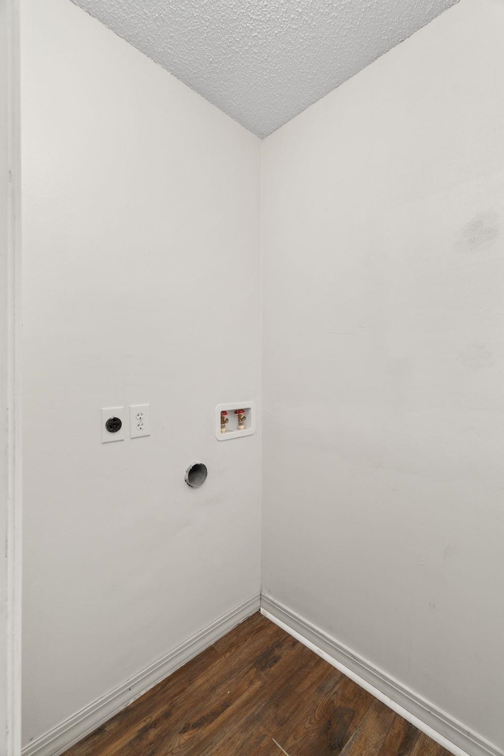 1306 Calhoun St, Tuscumbia, AL 35674 — photo 11