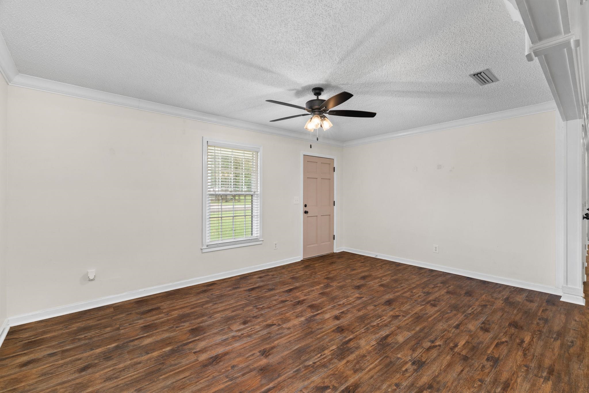 1306 Calhoun St, Tuscumbia, AL 35674 — photo 5