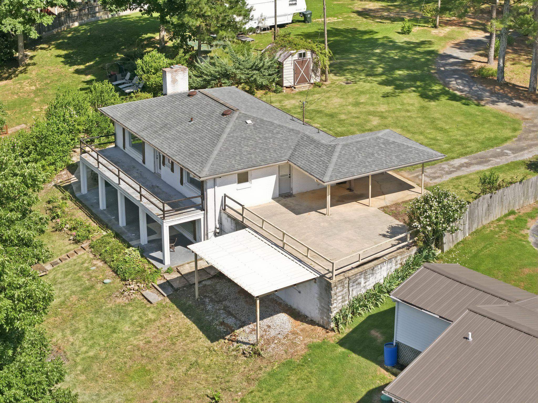 703 Carter Dr, Tuscumbia, AL 35674 — photo 6