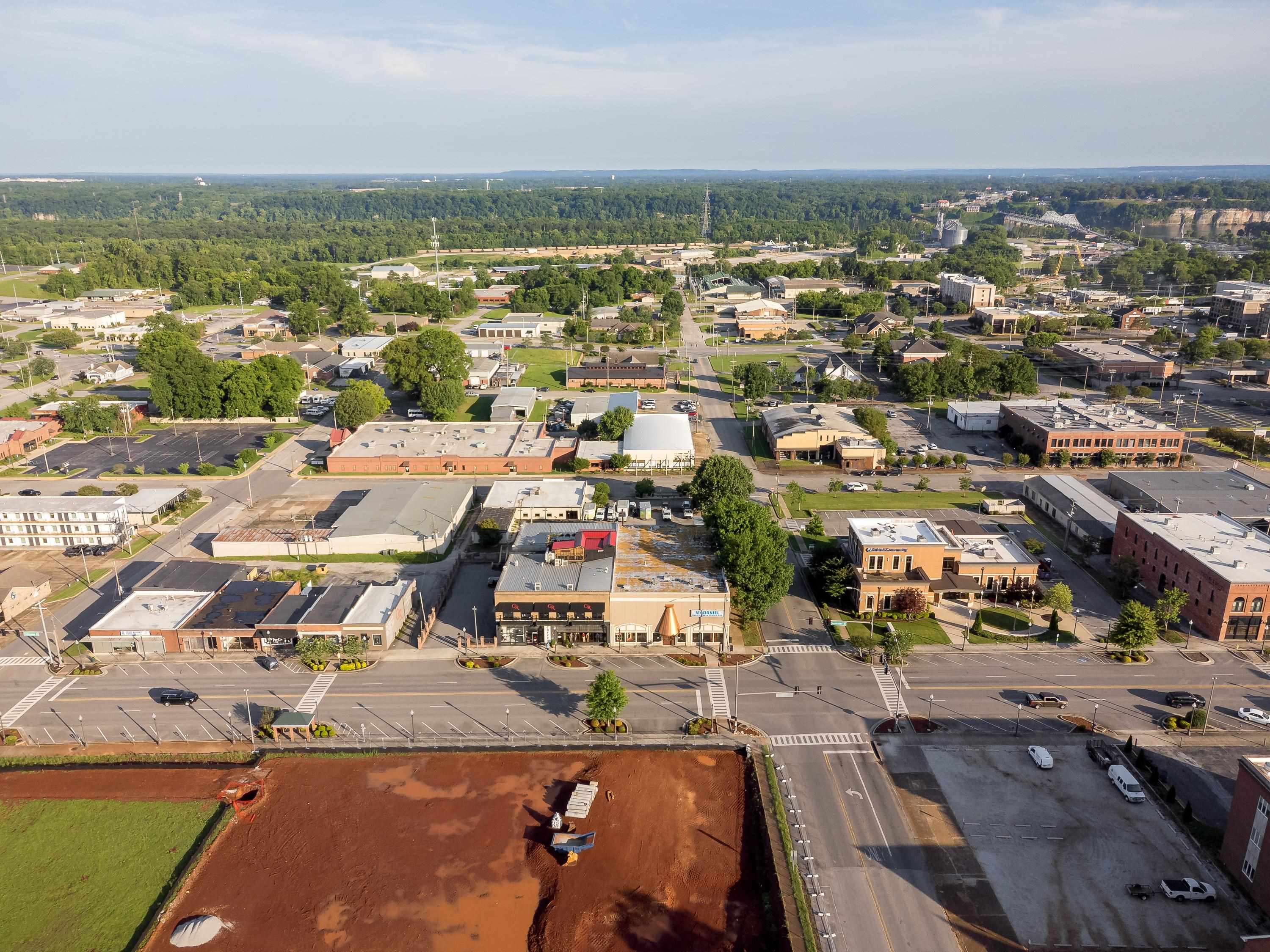 300 E Tennessee St, Florence, AL 35630 — photo 9