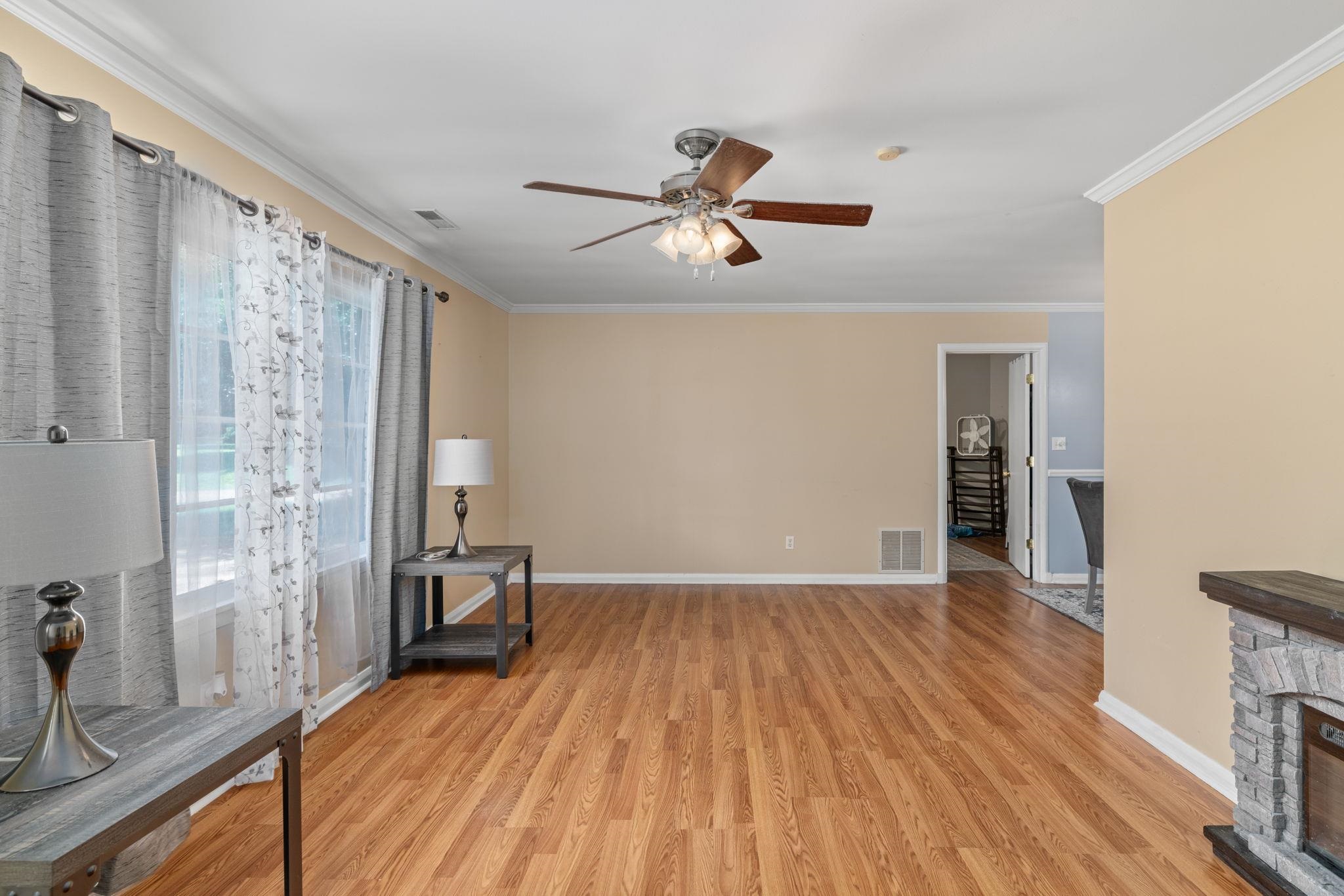 1101 Catalpa St, Tuscumbia, AL 35674 — photo 4