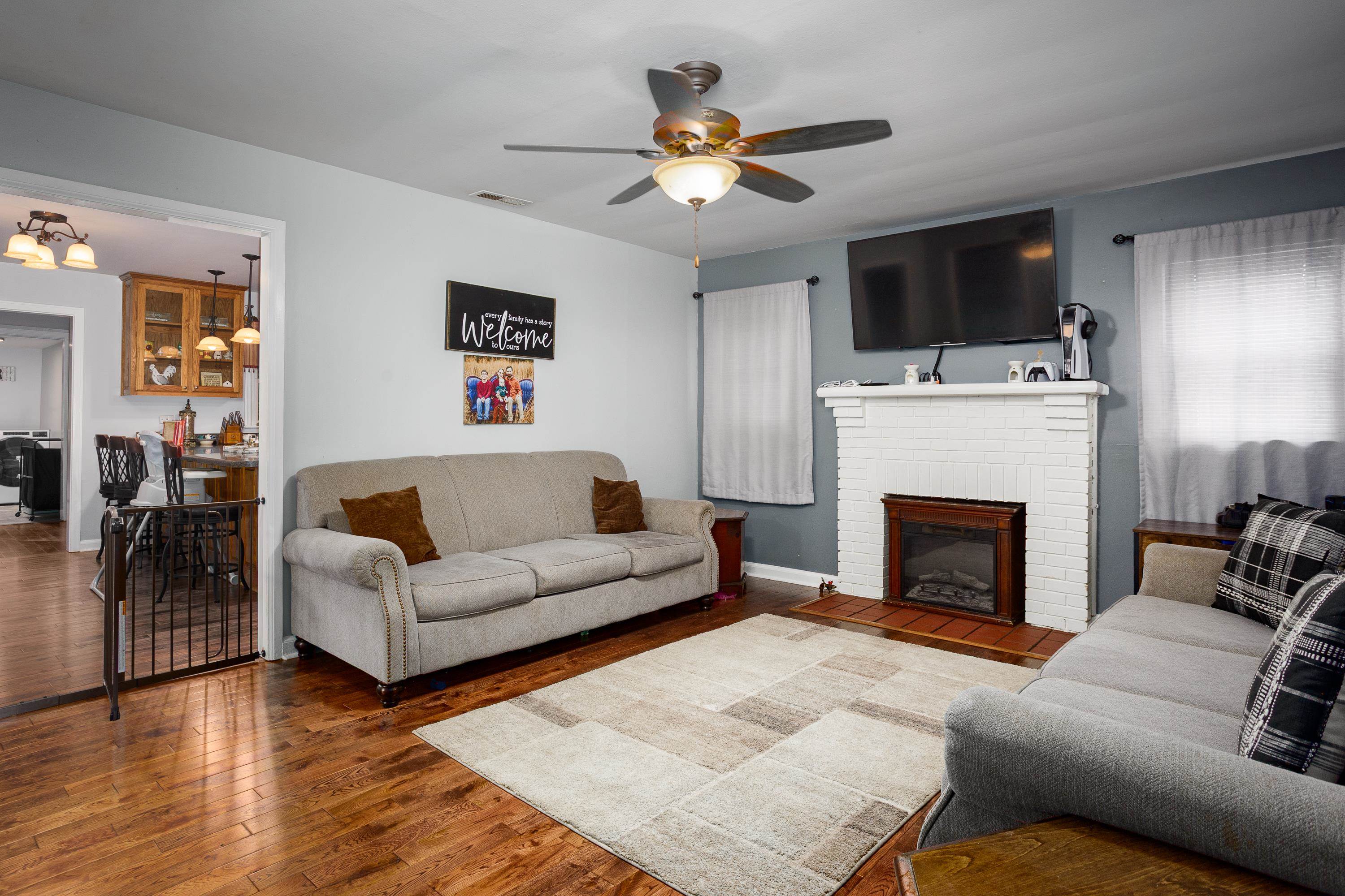 1011 E 1st St, Tuscumbia, AL 35674 — photo 4