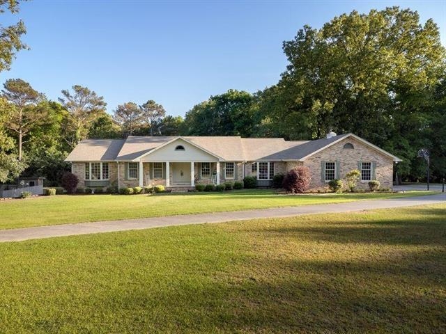 2211 Cotton Gin Rd, Russellville, AL 35653 — photo 2