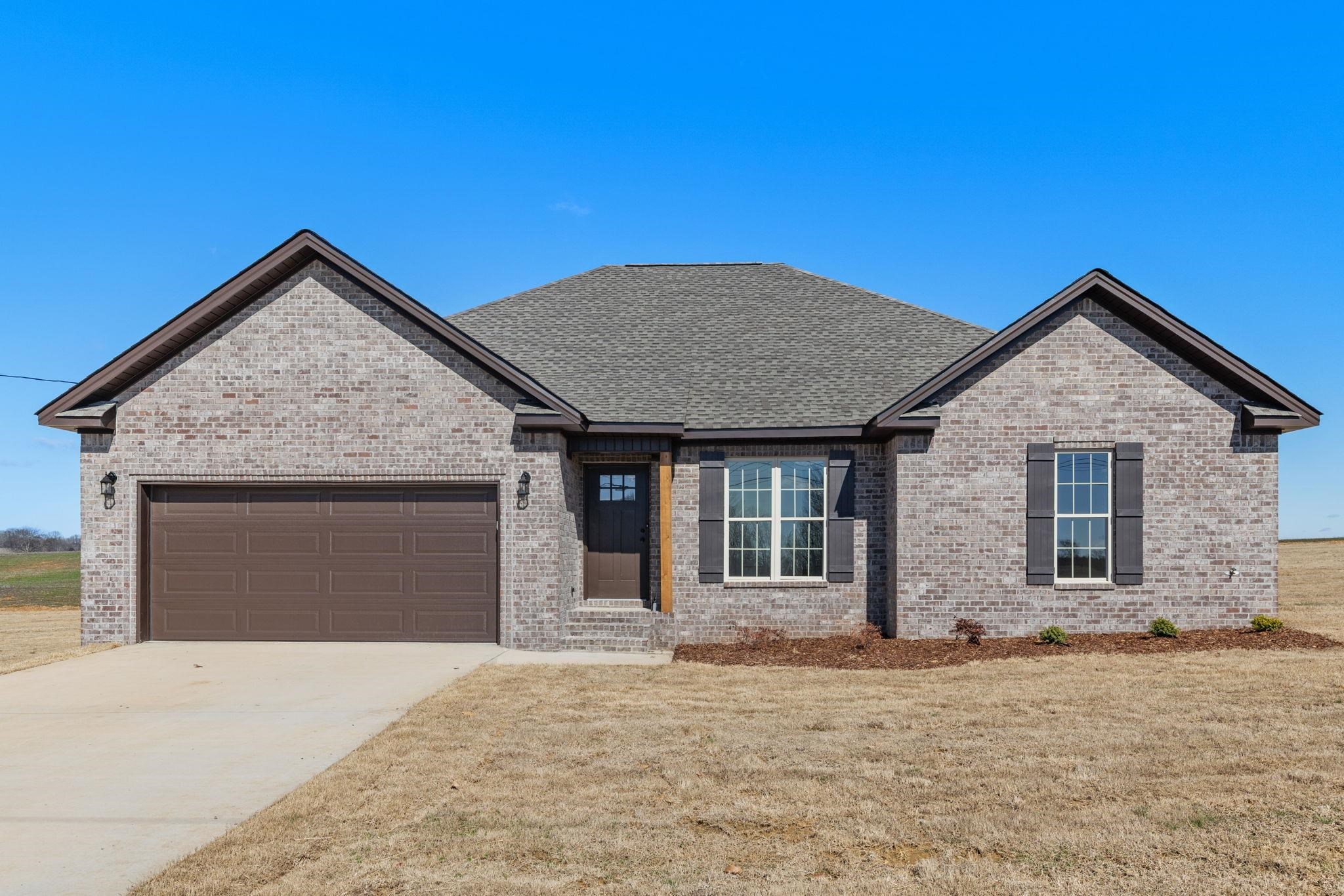1032 Co Rd 31, Killen, AL 35645 — photo 1