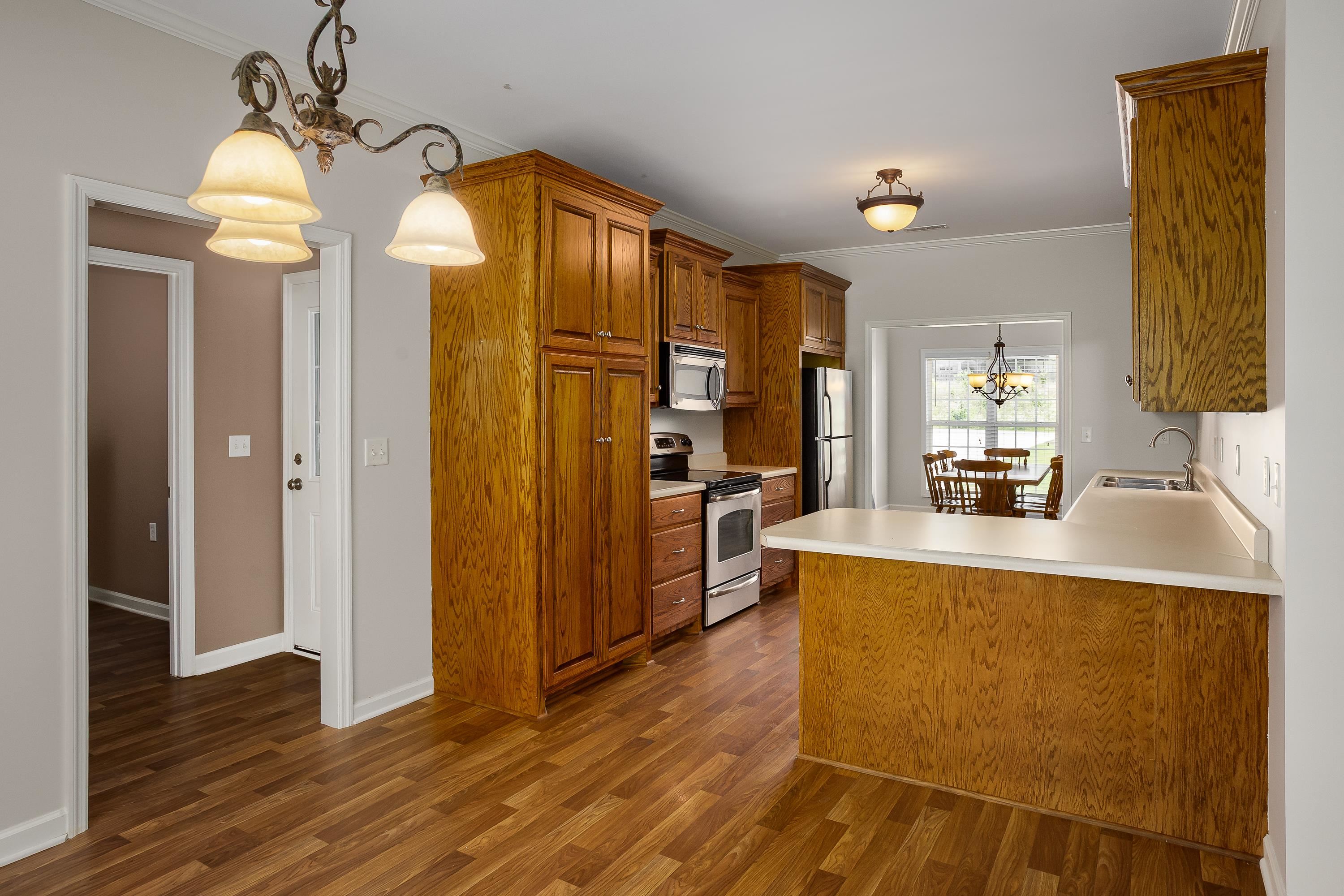 114 Villagewood Dr, Killen, AL 35645 — photo 10
