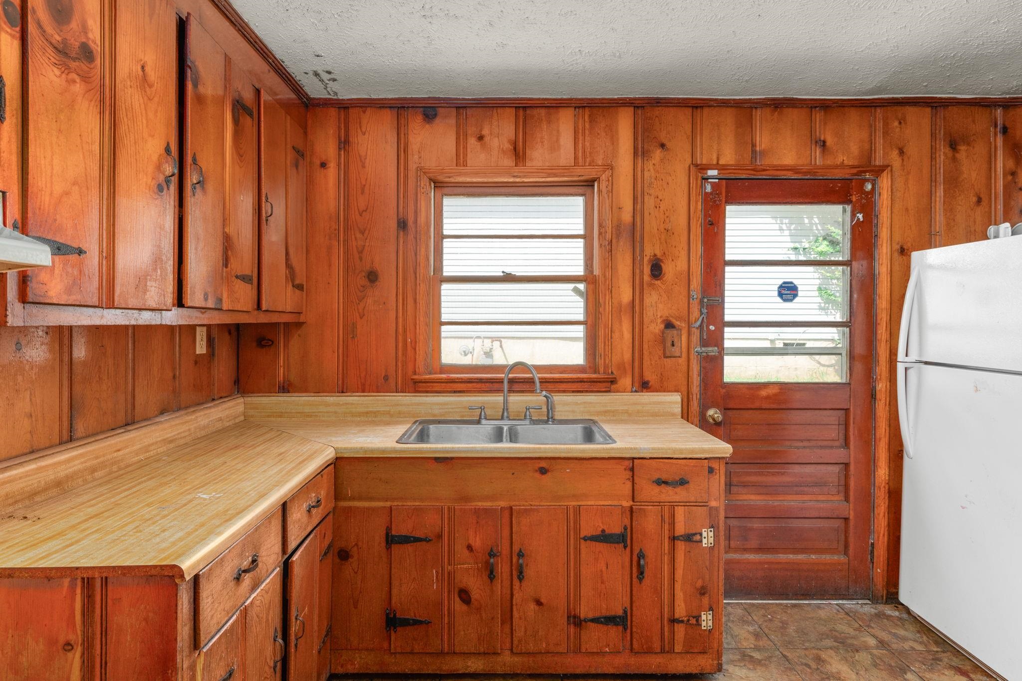 523 Tennessee St, Florence, AL 35630 — photo 5