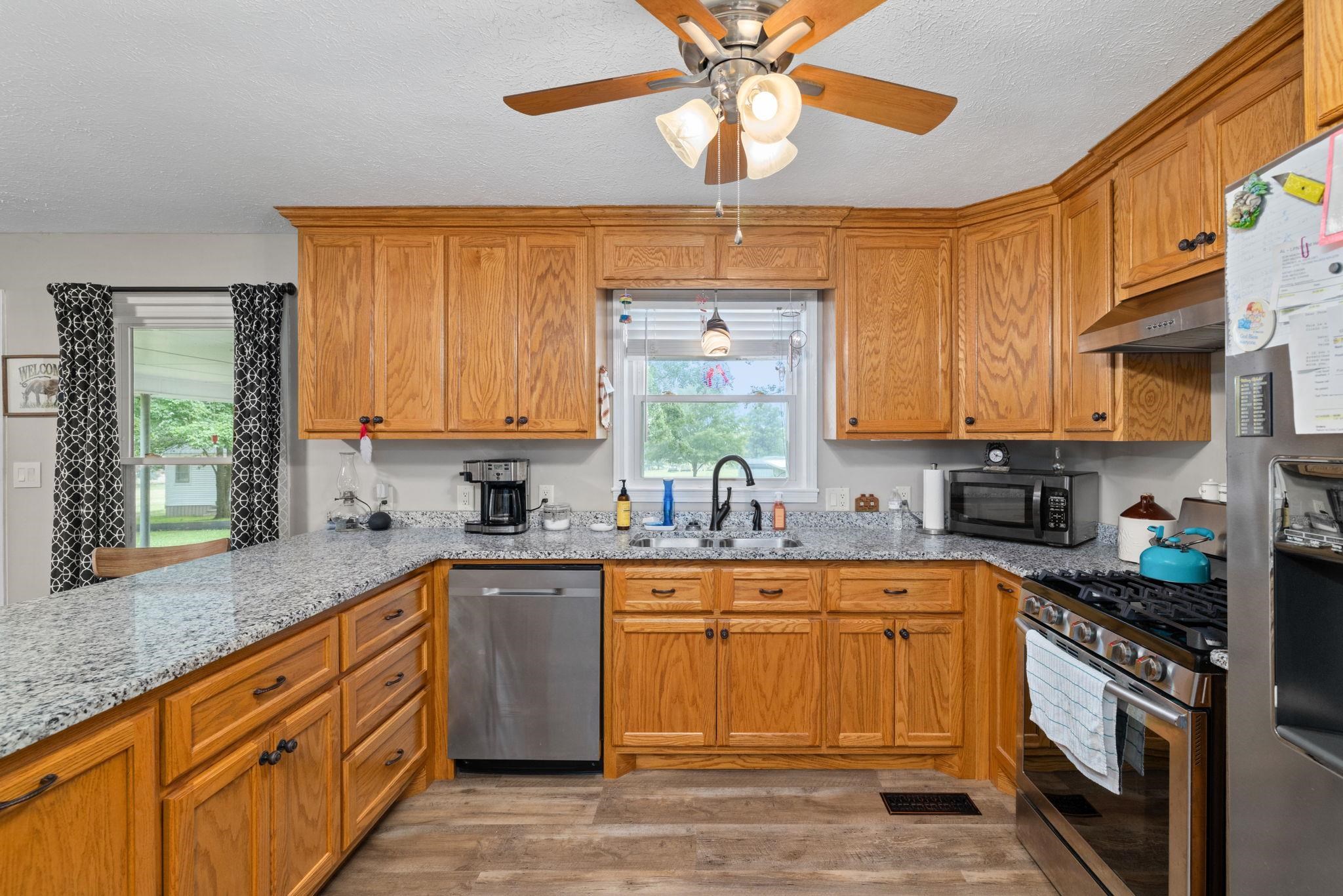 350 Co Rd 310, Florence, AL 35633 — photo 11