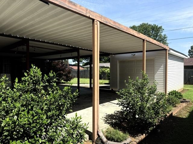 807 Tyler Ave, Muscle Shoals, AL 35661 — photo 6