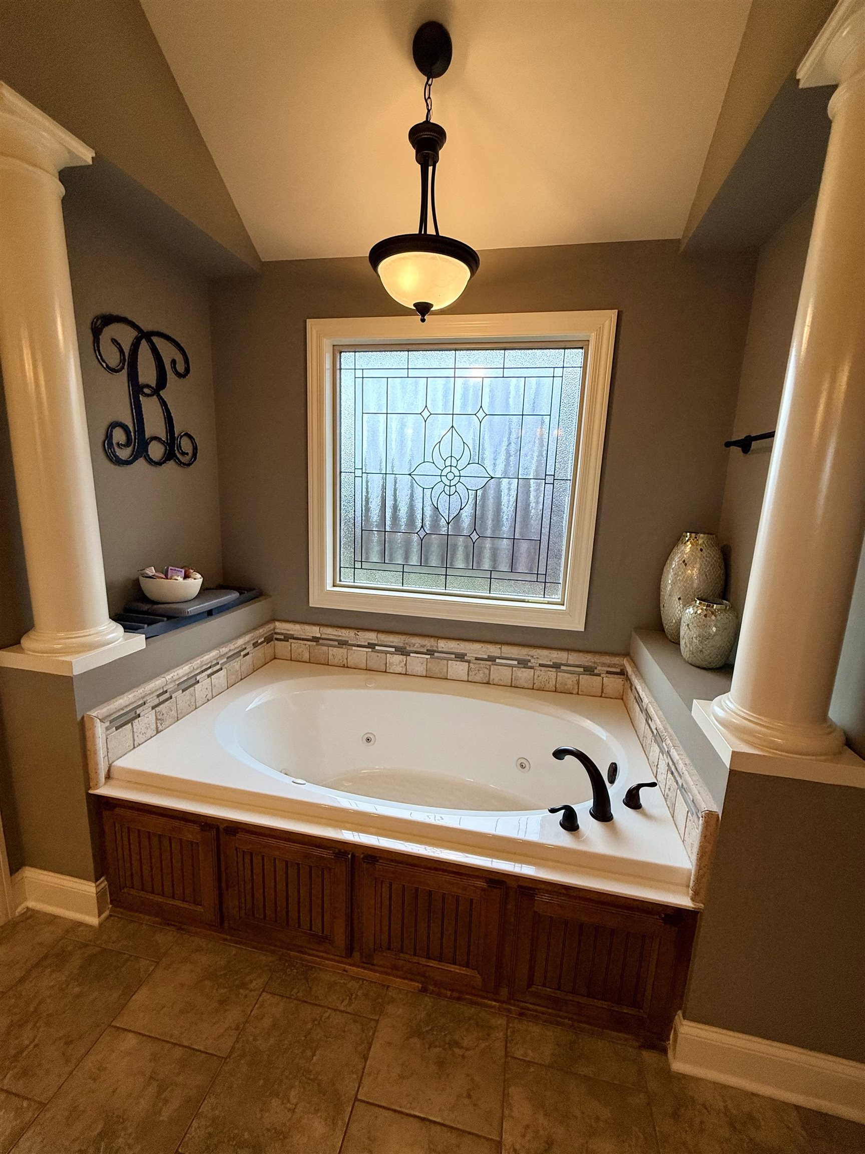 13217 Hidden Valley Dr