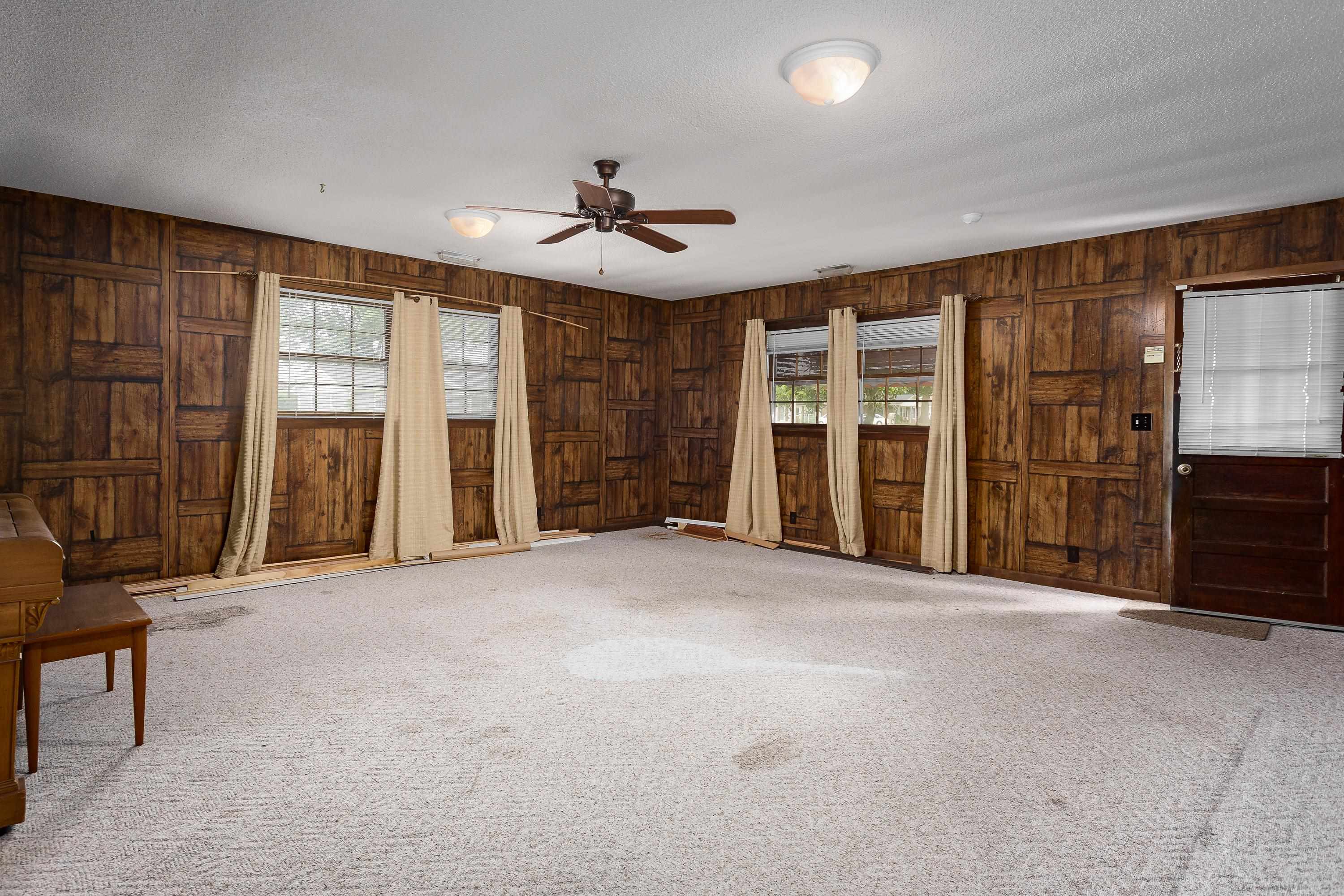 1006 Hemlock St, Tuscumbia, AL 35674 — photo 12