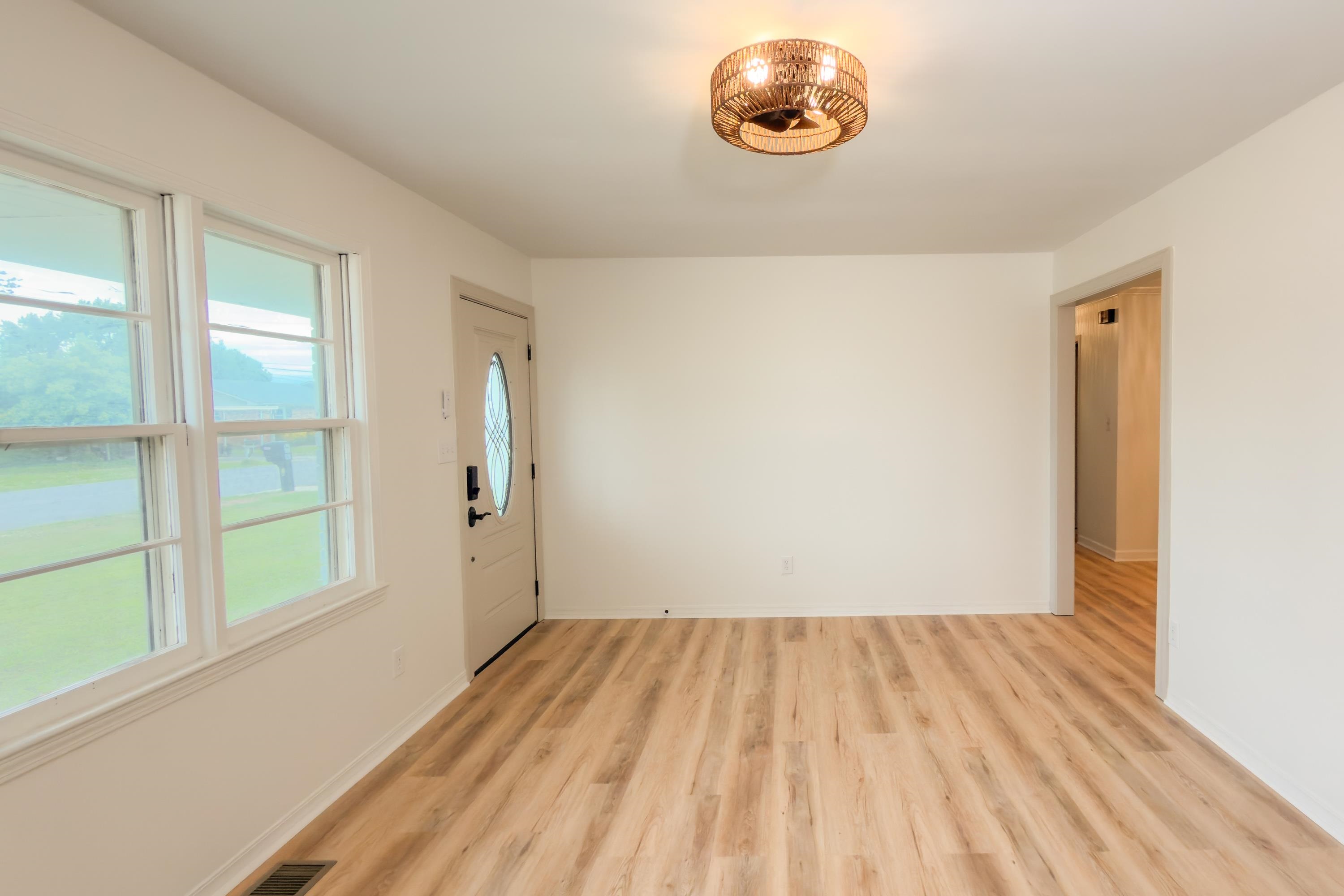 114 Colorado Ave, Muscle Shoals, AL 35661 — photo 5