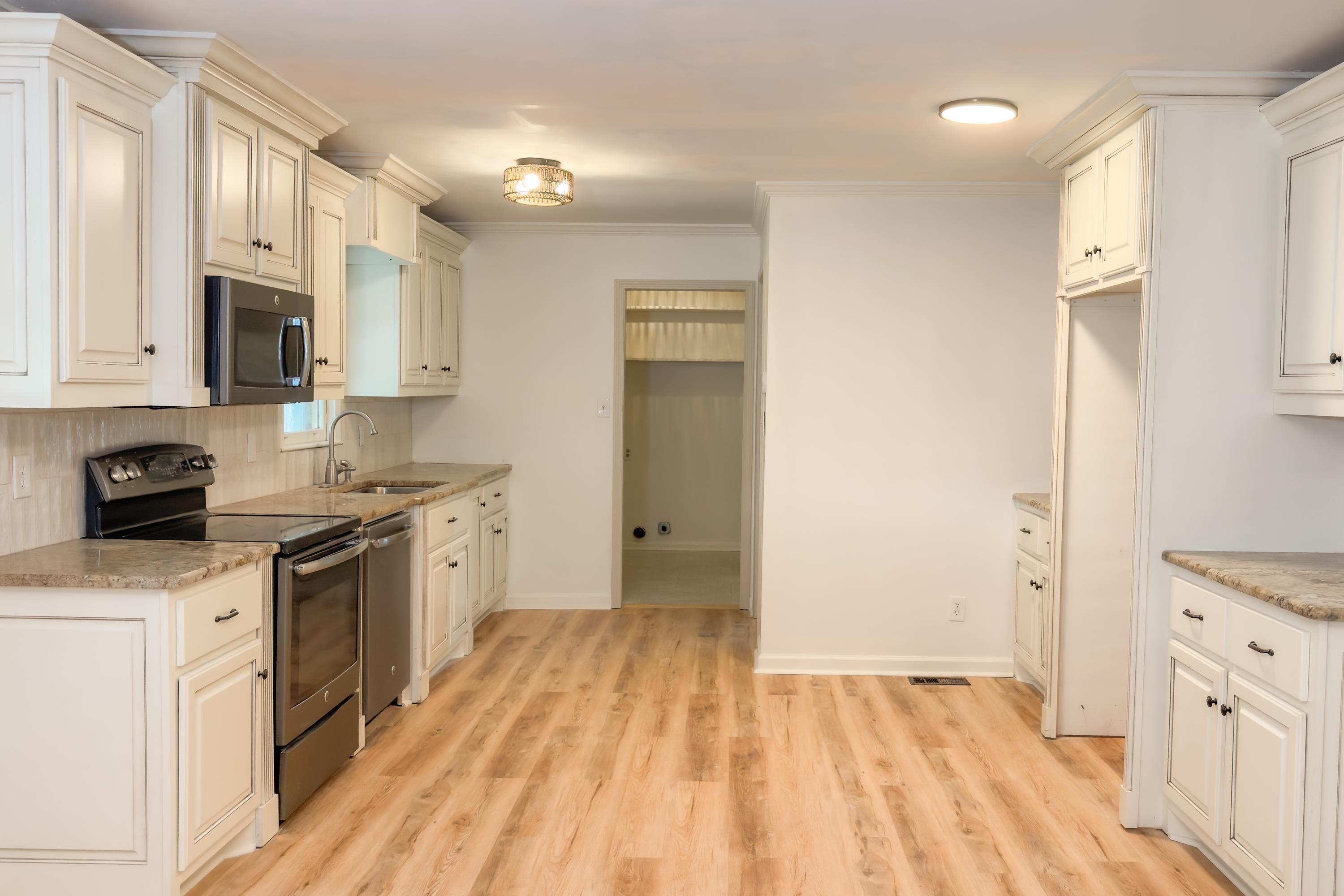 114 Colorado Ave, Muscle Shoals, AL 35661 — photo 7