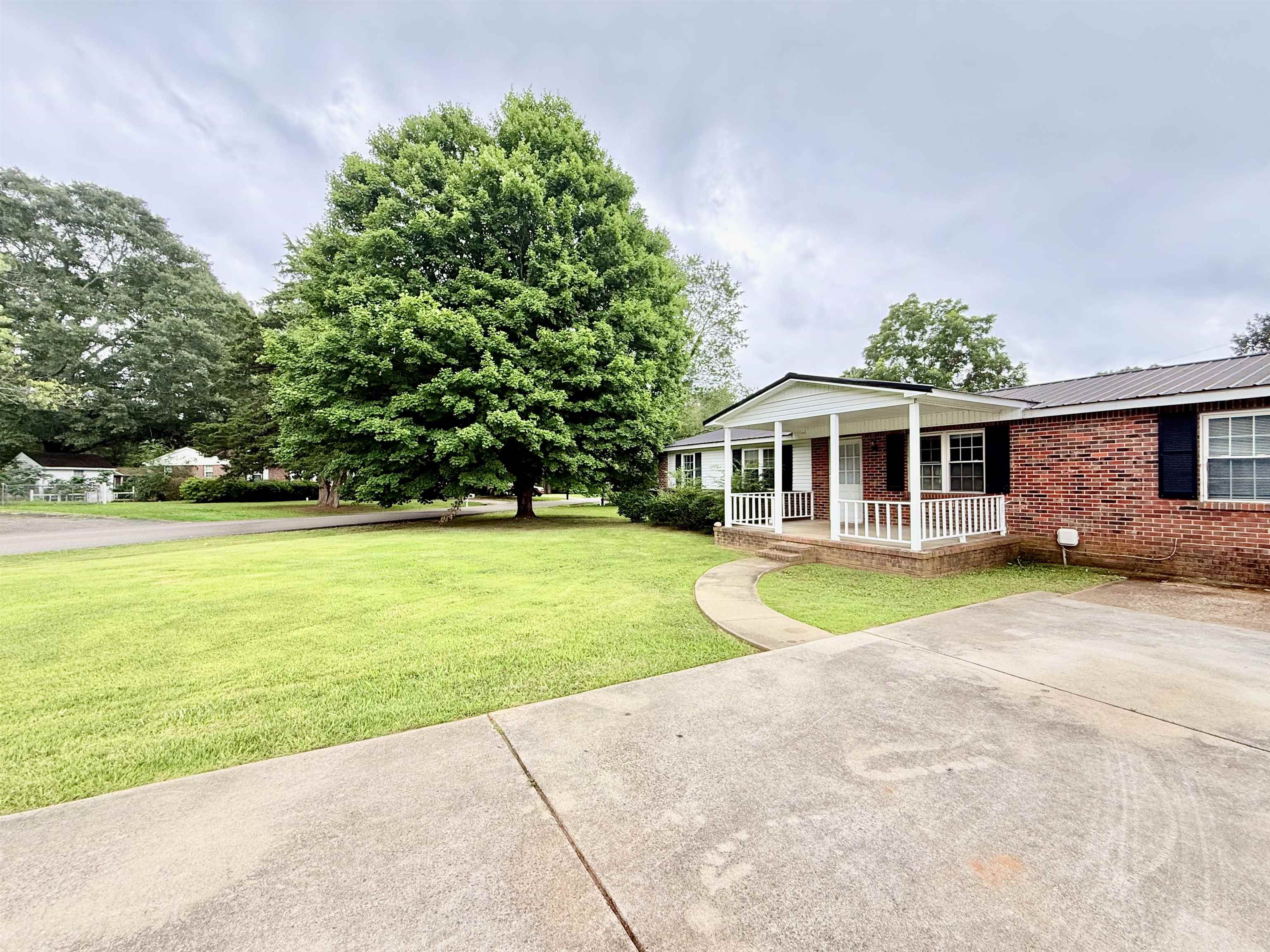 241 Greer Dr, Rogersville, AL 35652 — photo 4