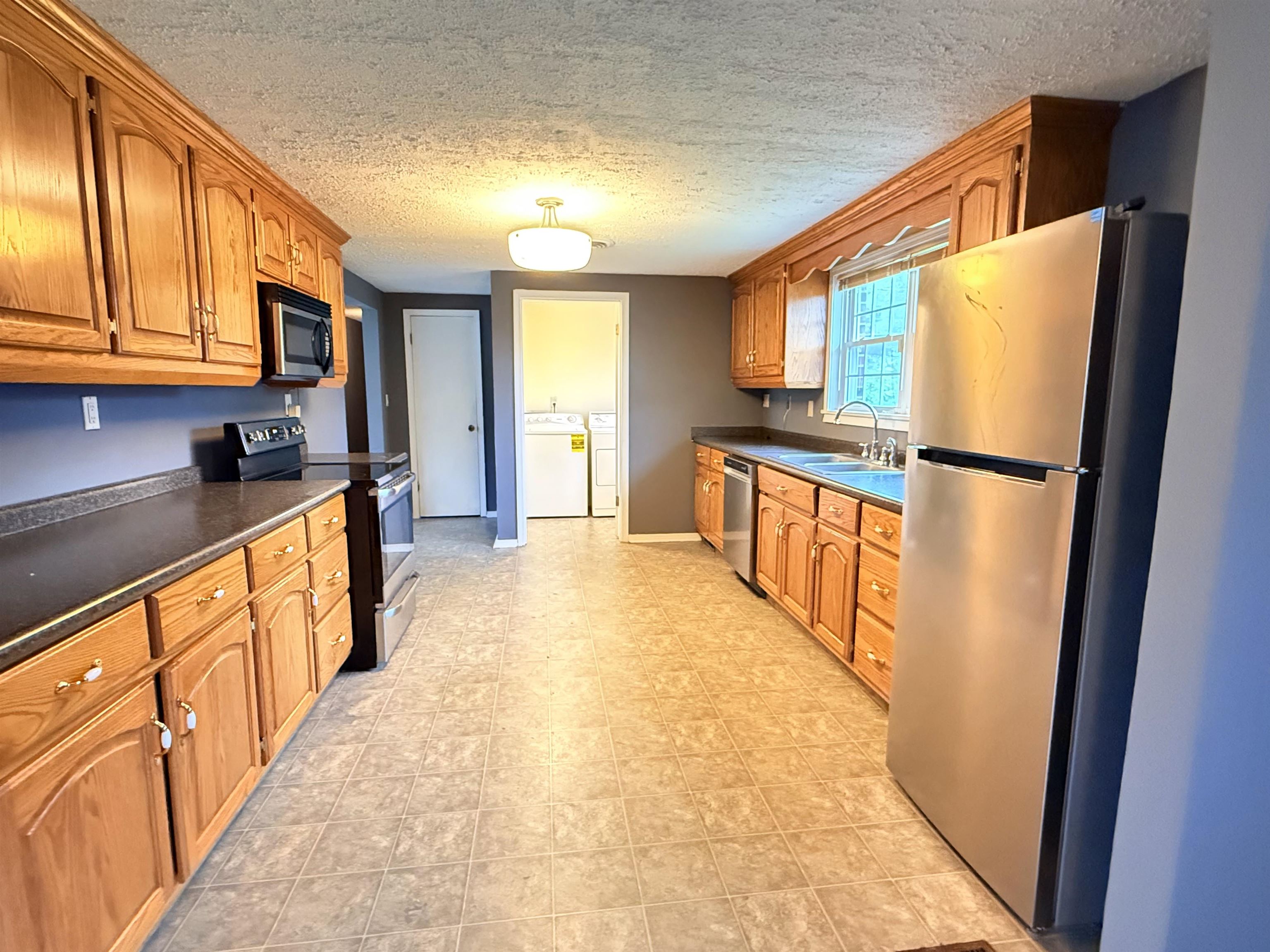 241 Greer Dr, Rogersville, AL 35652 — photo 9
