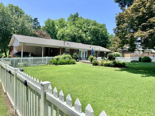 1810 Crestline Ave, Sheffield, AL 35660 — photo 2
